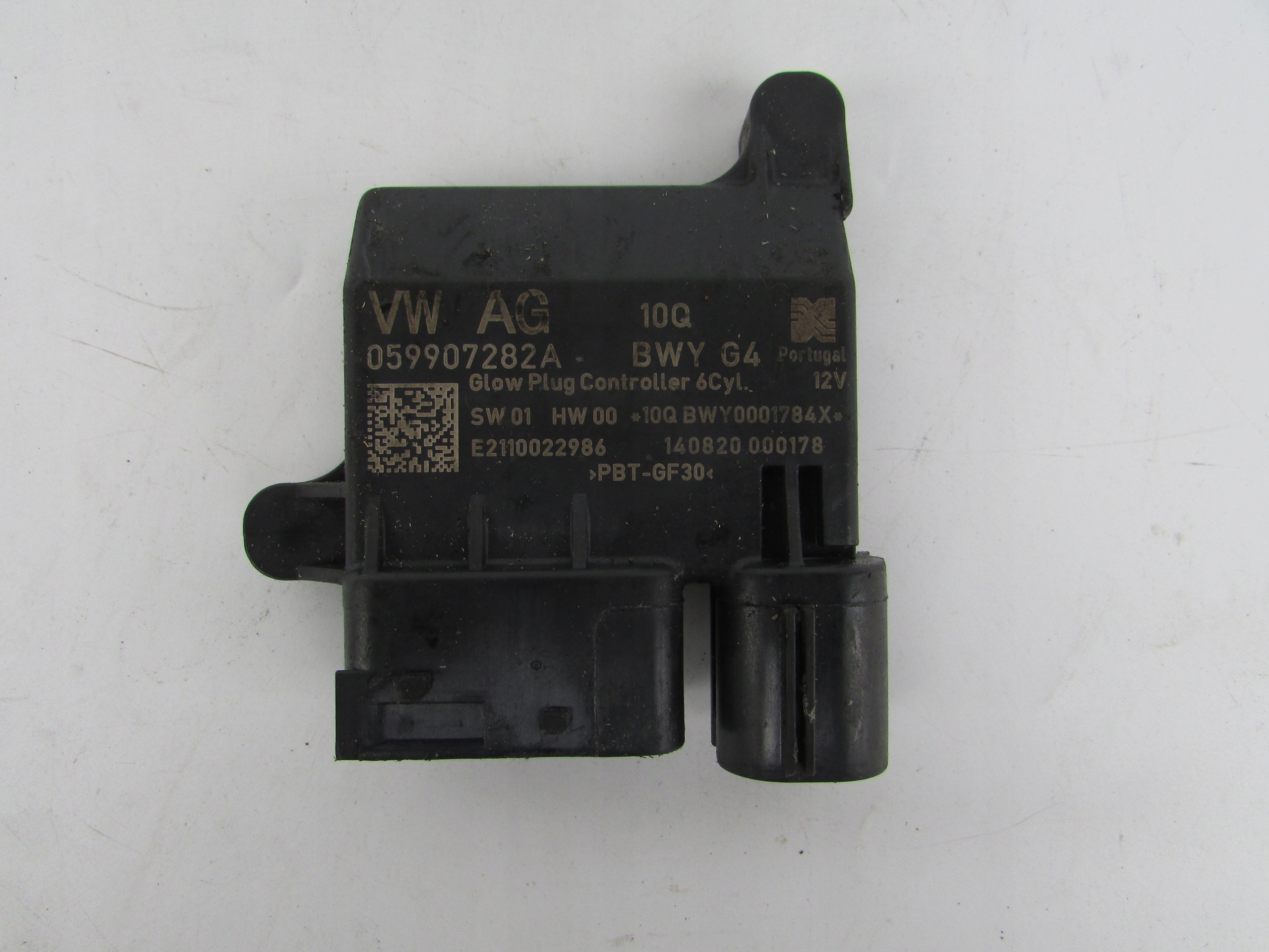 AUDI РЕЛЕ СВІЧОК РОЗЖАРЮВАННЯ 059907282A