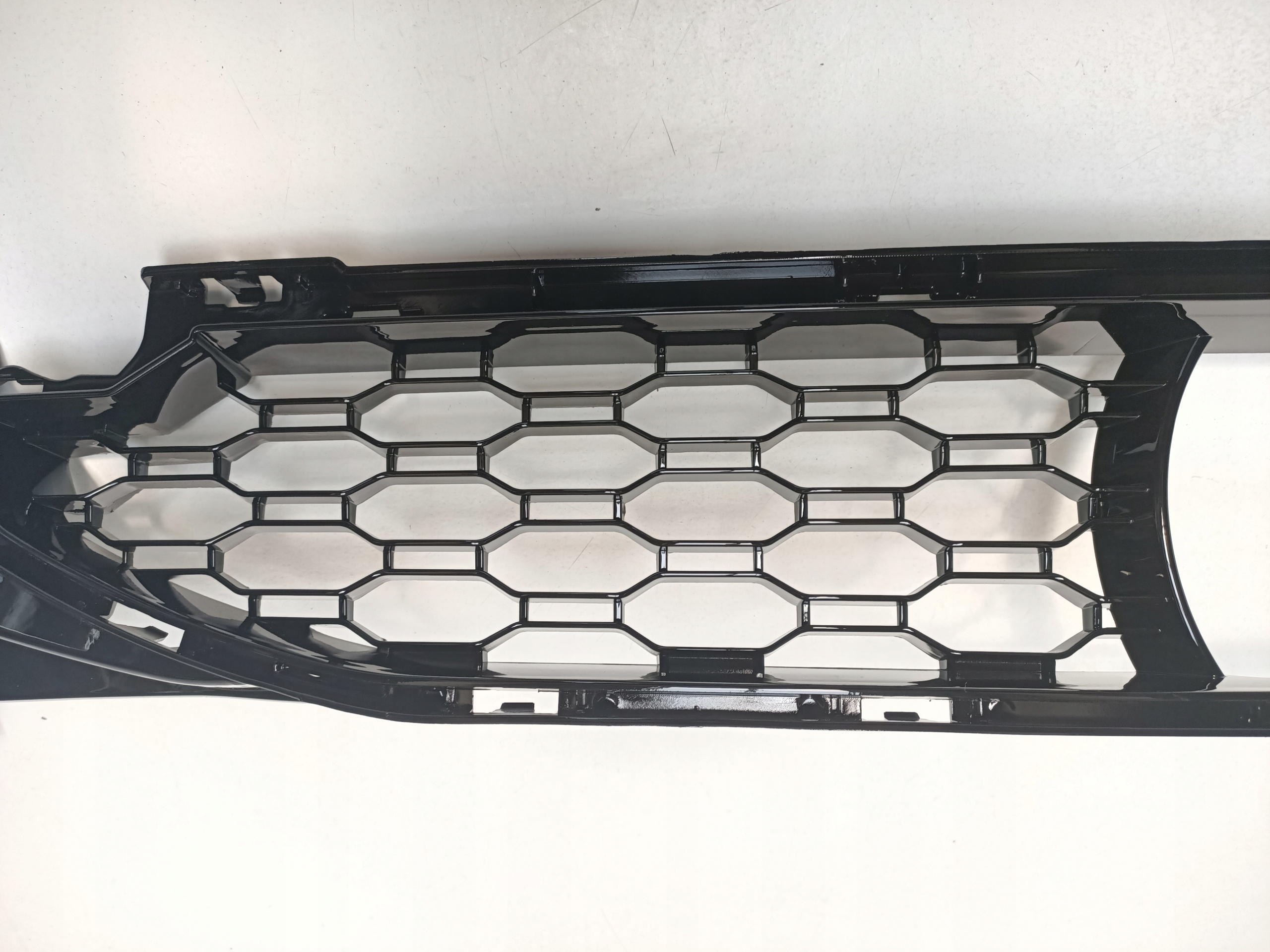 NOWA KRATKA ATRAPA NA RADAR BMW X3 G01 51118089752 Numer katalogowy czesci 51118089752