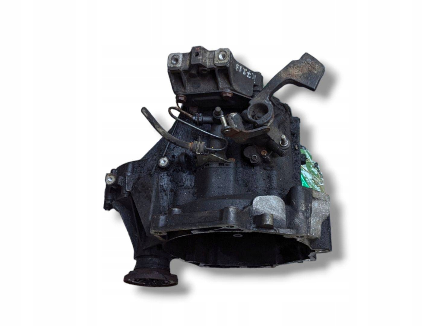 5-biegowa CAMBIO Volkswagen Golf 5 2006 0AF300040S