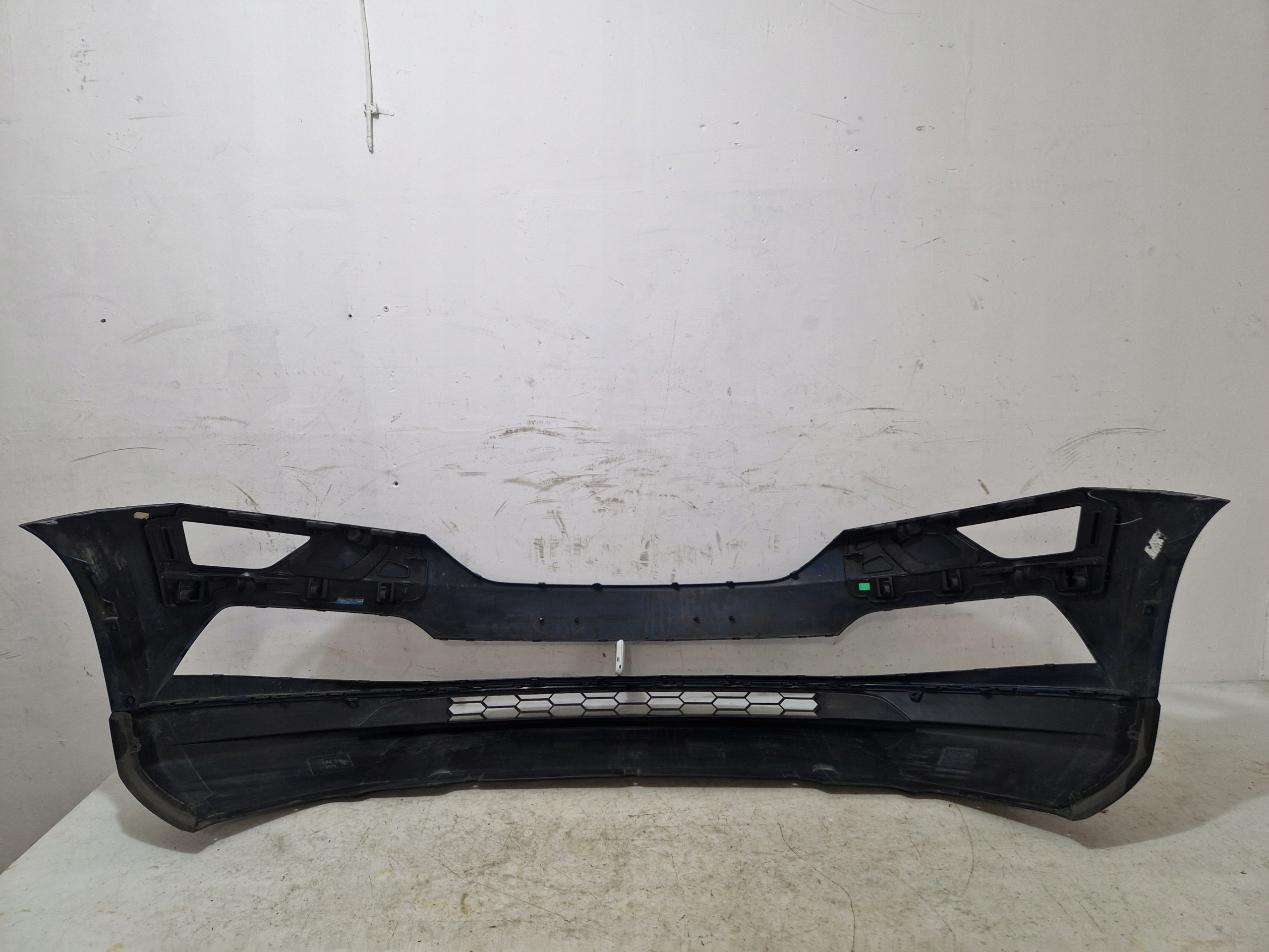 SKODA KAROQ bumper front front SPOILER grill 17-21r 57A807221