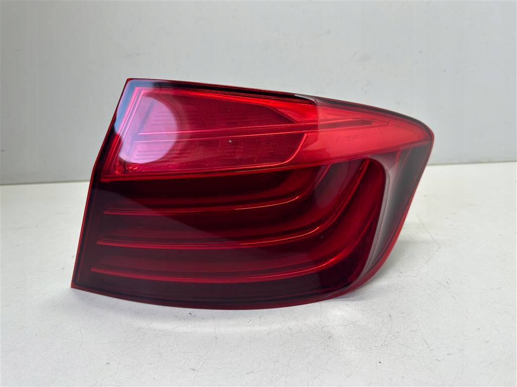 BMW 5 F10 LIFT LCI 13-16 LAMPA TYLNA PRAWA LED ORYGINAŁ