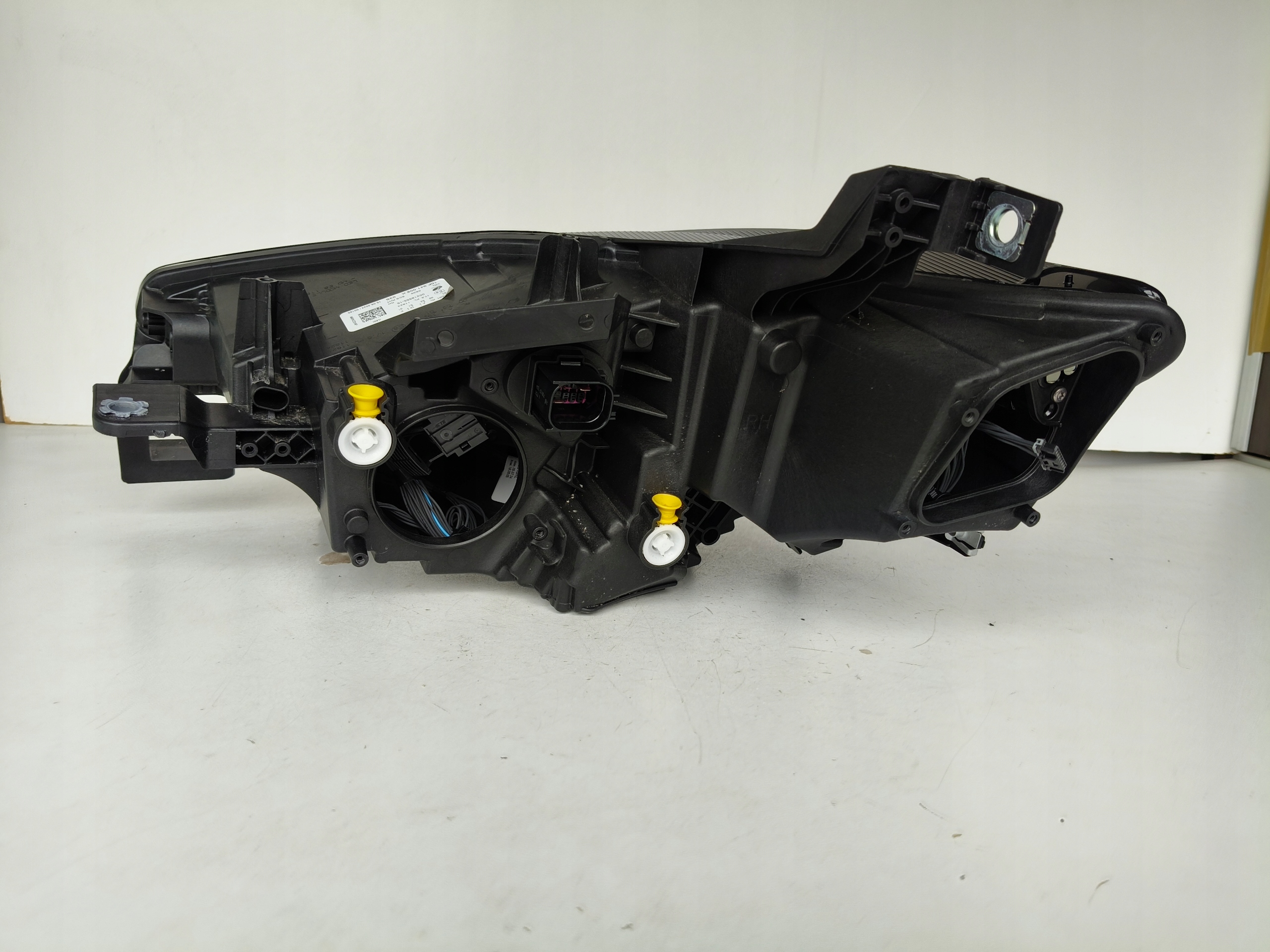 Licht rechts REFLEKTOR SEAT CUPRA BORN 10E 21- FULL LED