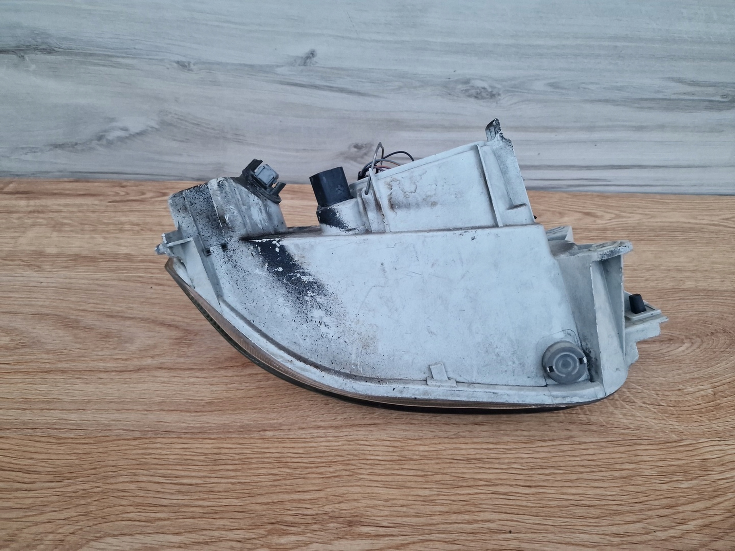 FORD ESCORT LIFT left light front 95-00 ROK ORG