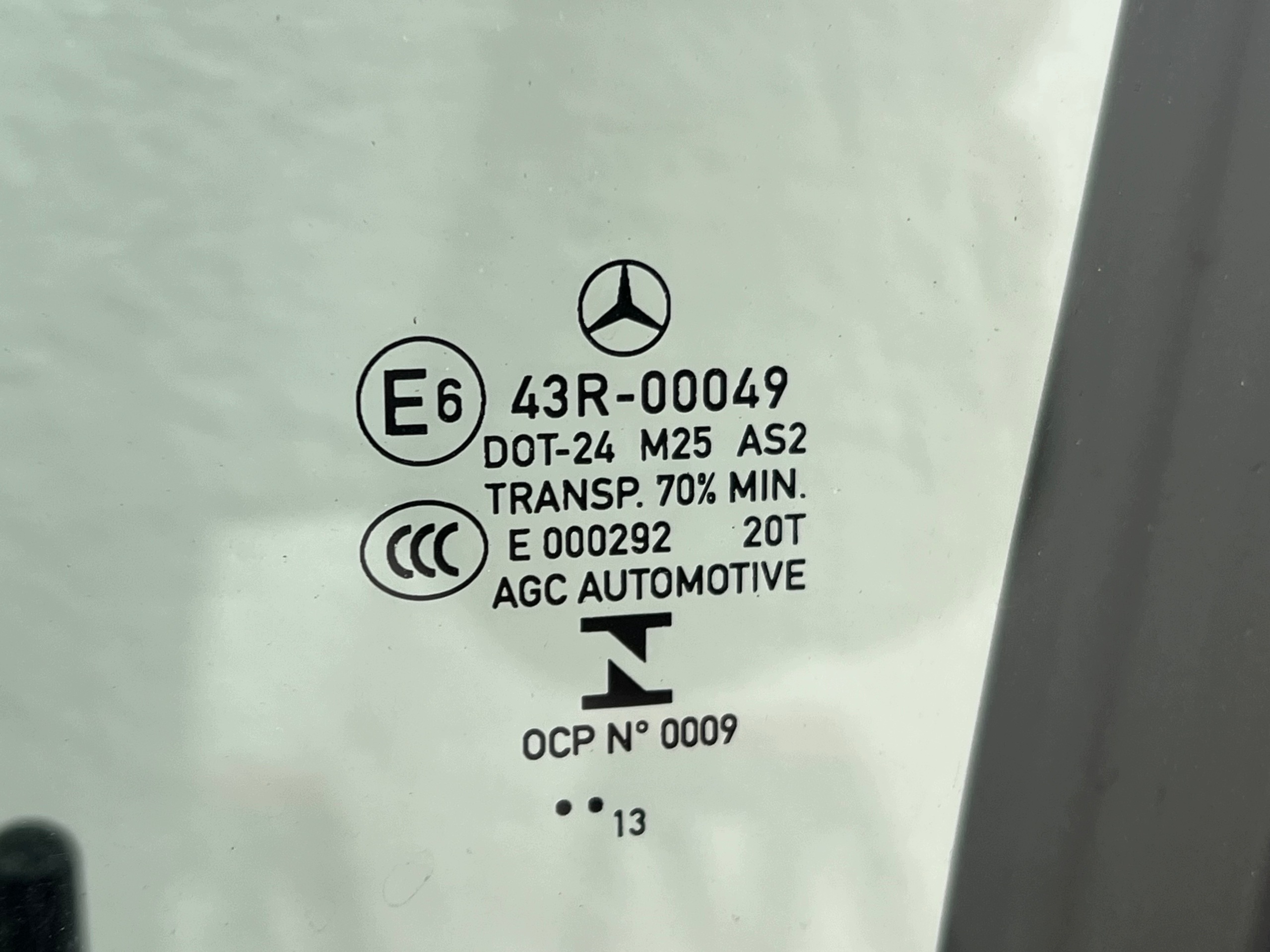 MERCEDES B-class W246 door left front KOMPLET 761 W colour original paint