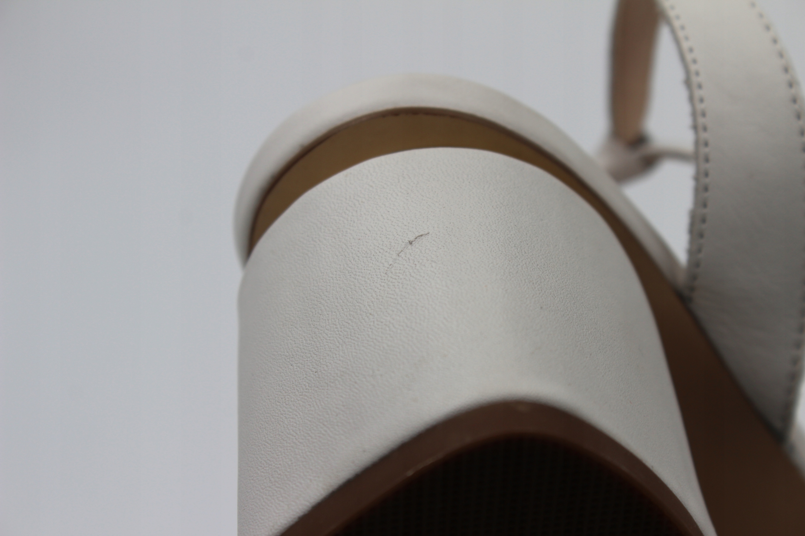 Sandały na klocku ANNA FIELD r. 41 Kolor biały