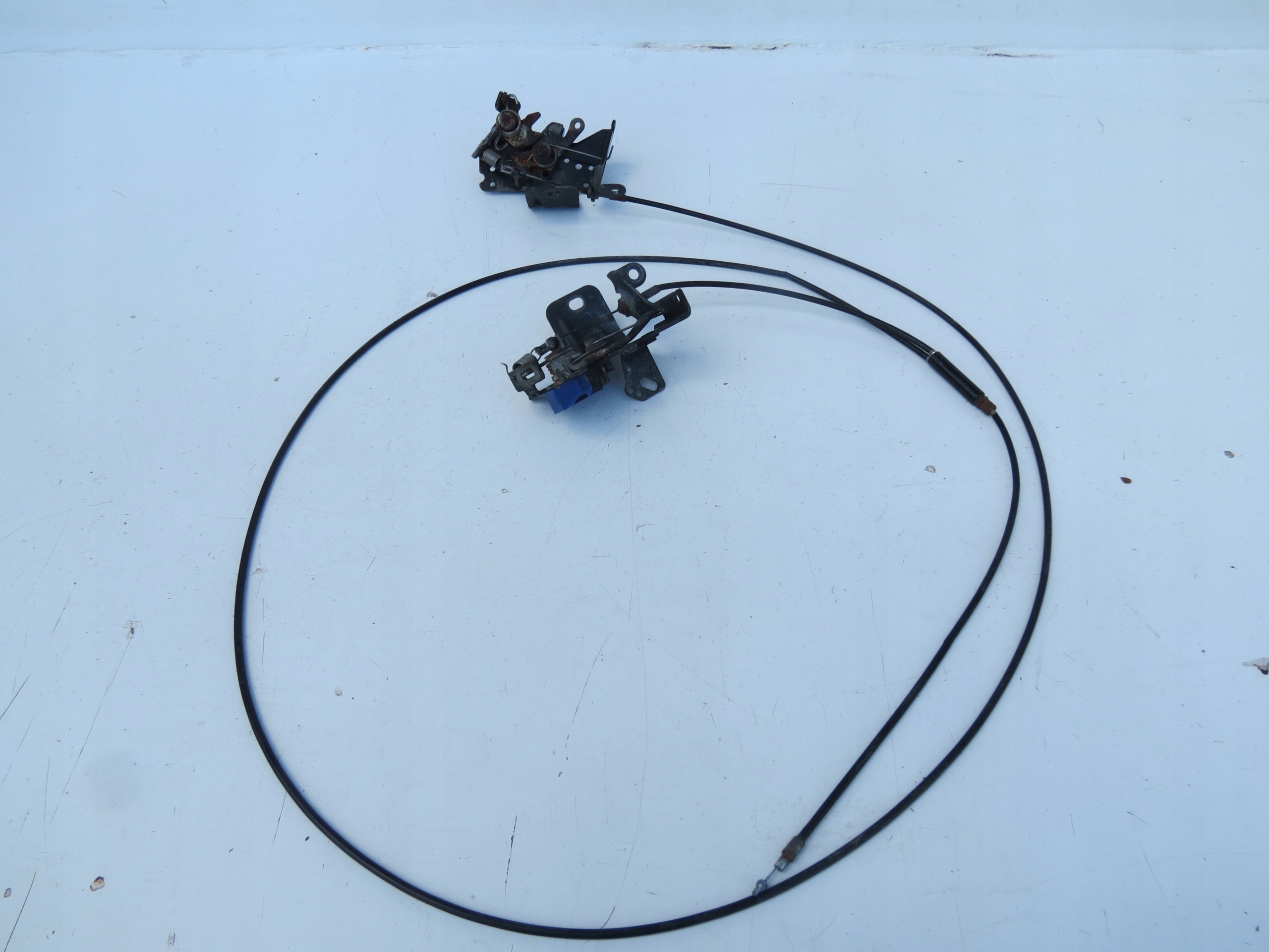 lock grille bonnets rope handle Scania R 1925340 1925341 SCANIA P G R T