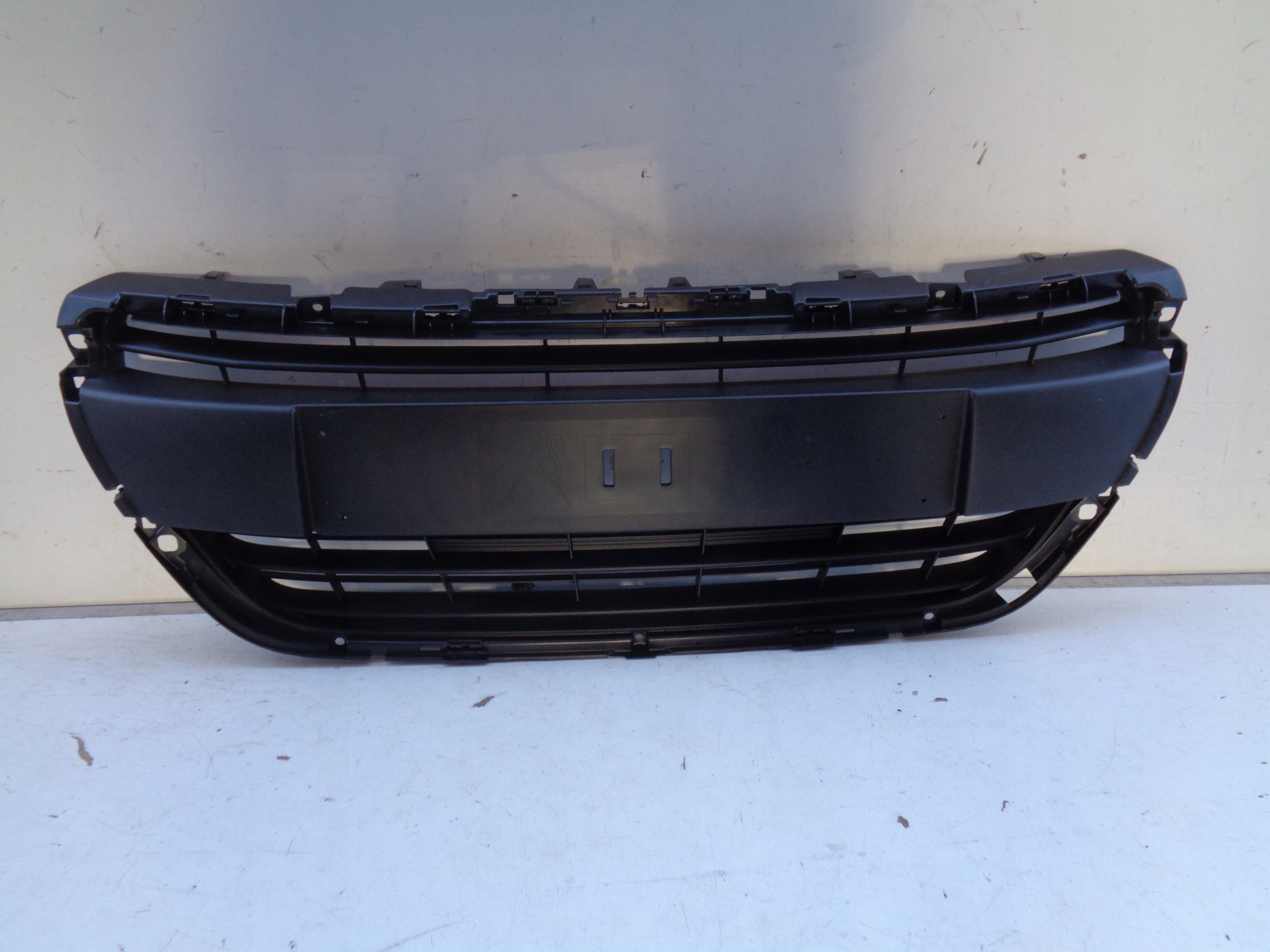 GRIGLIA PEUGEOT 208 15- LIFT