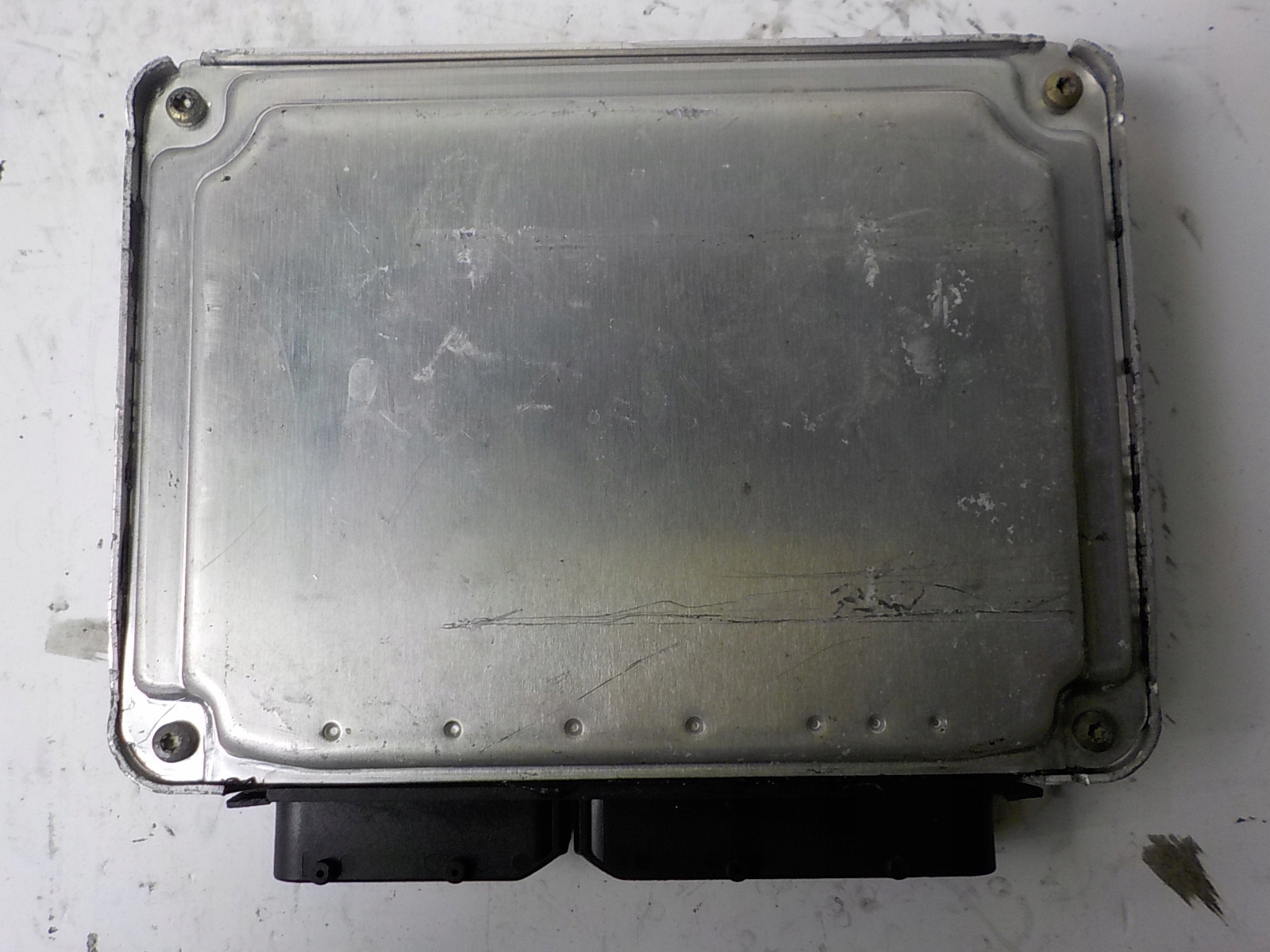 AUDI TT e 8N computer Centralina 8N0906018CS 0261201199
