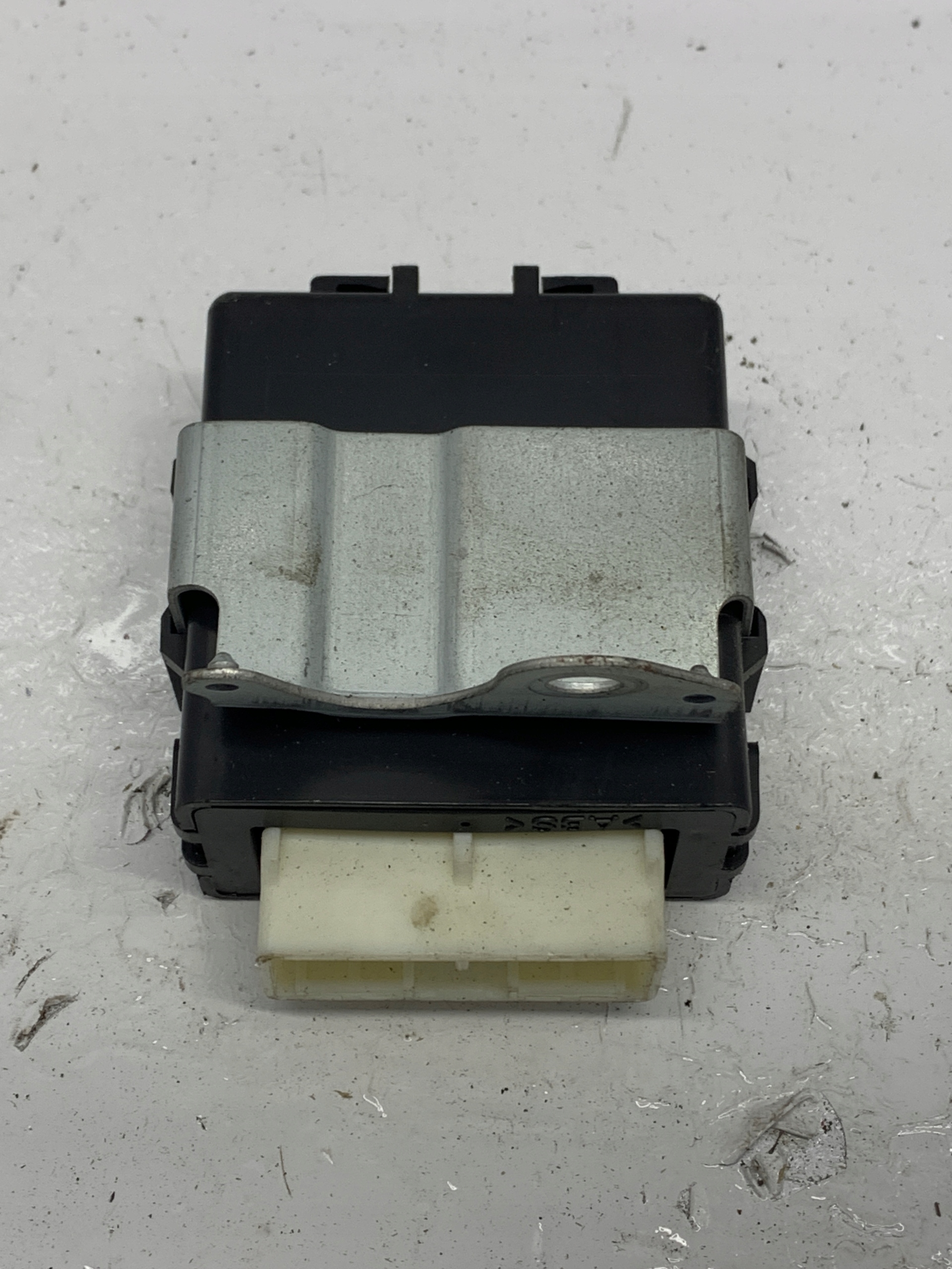 relay 85940-02040 TOYOTA