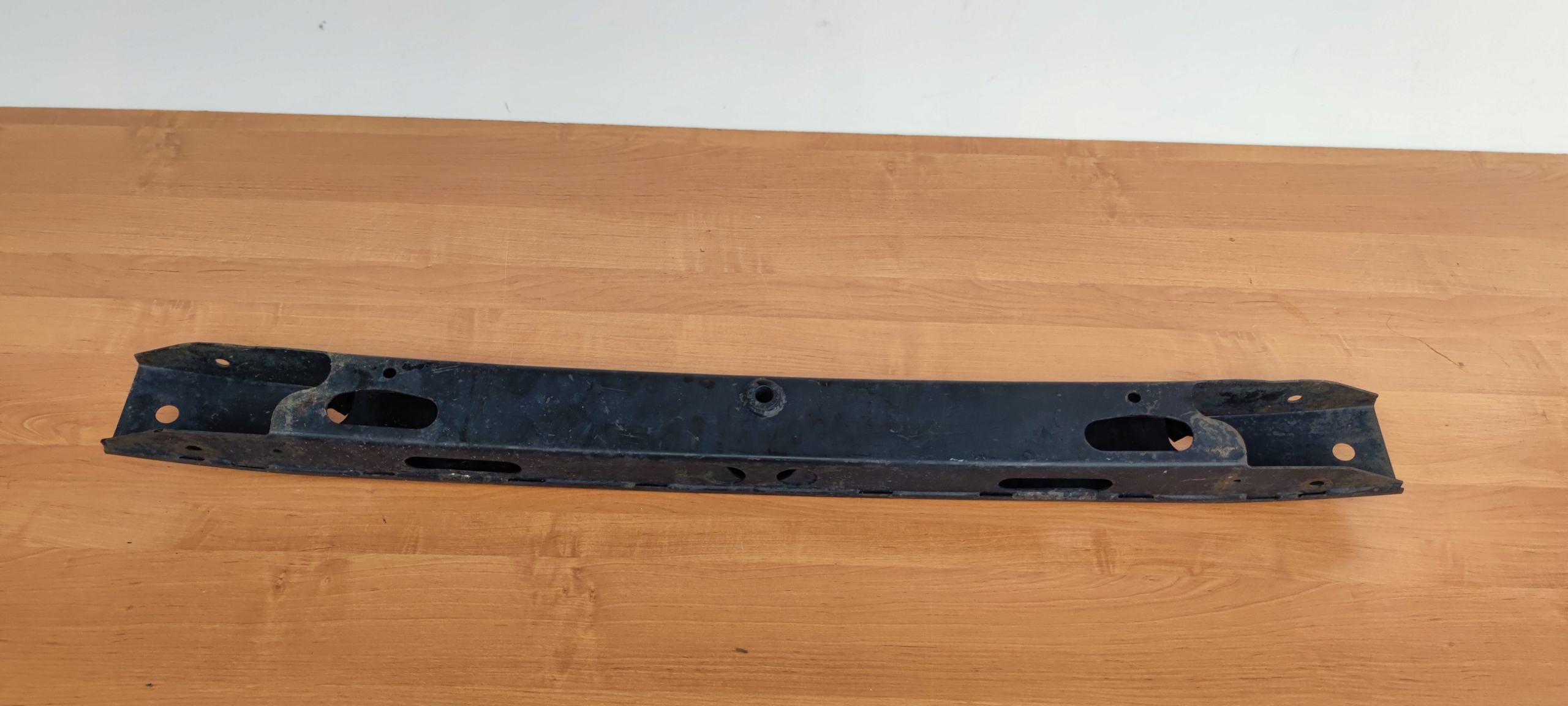 RANGE ROVER SPORT bumper support rear part pillar
