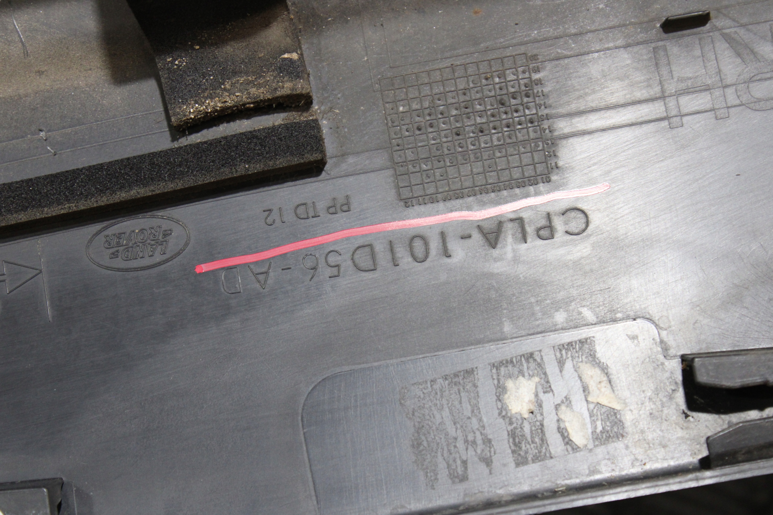 cap threshold threshold right CPLA-101D56-AD LAND ROVER DISCOVERY V 5 L462