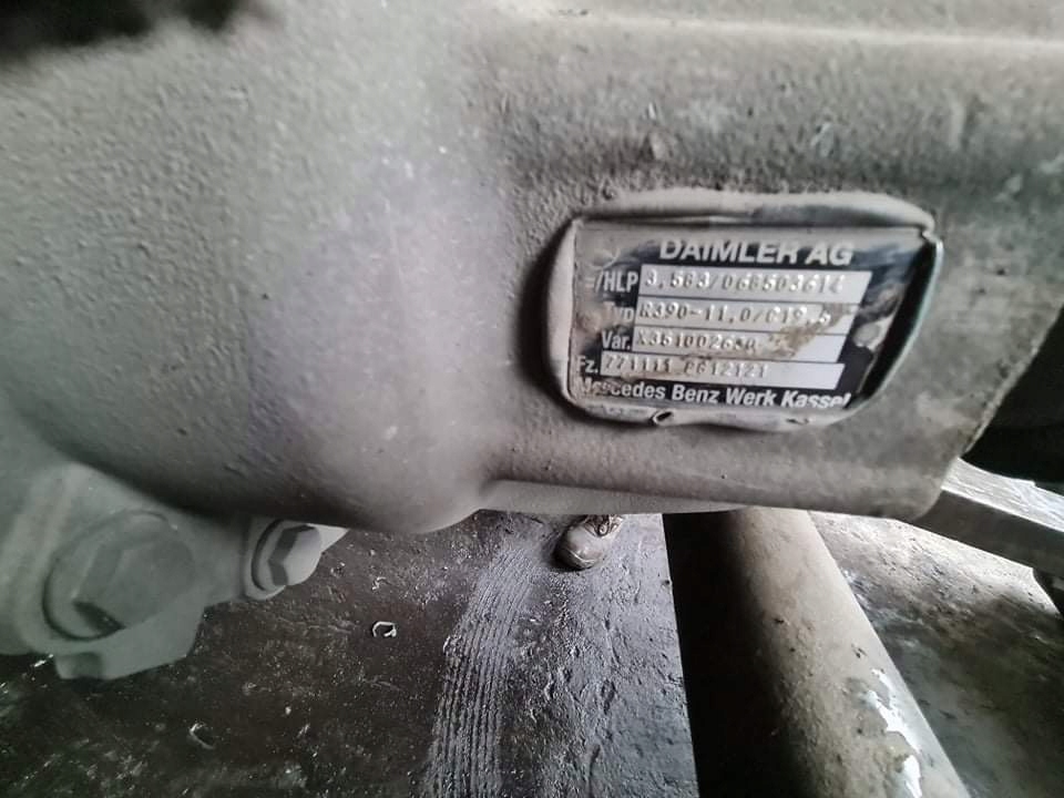 Mercedes Атего міст R390-11 2018r