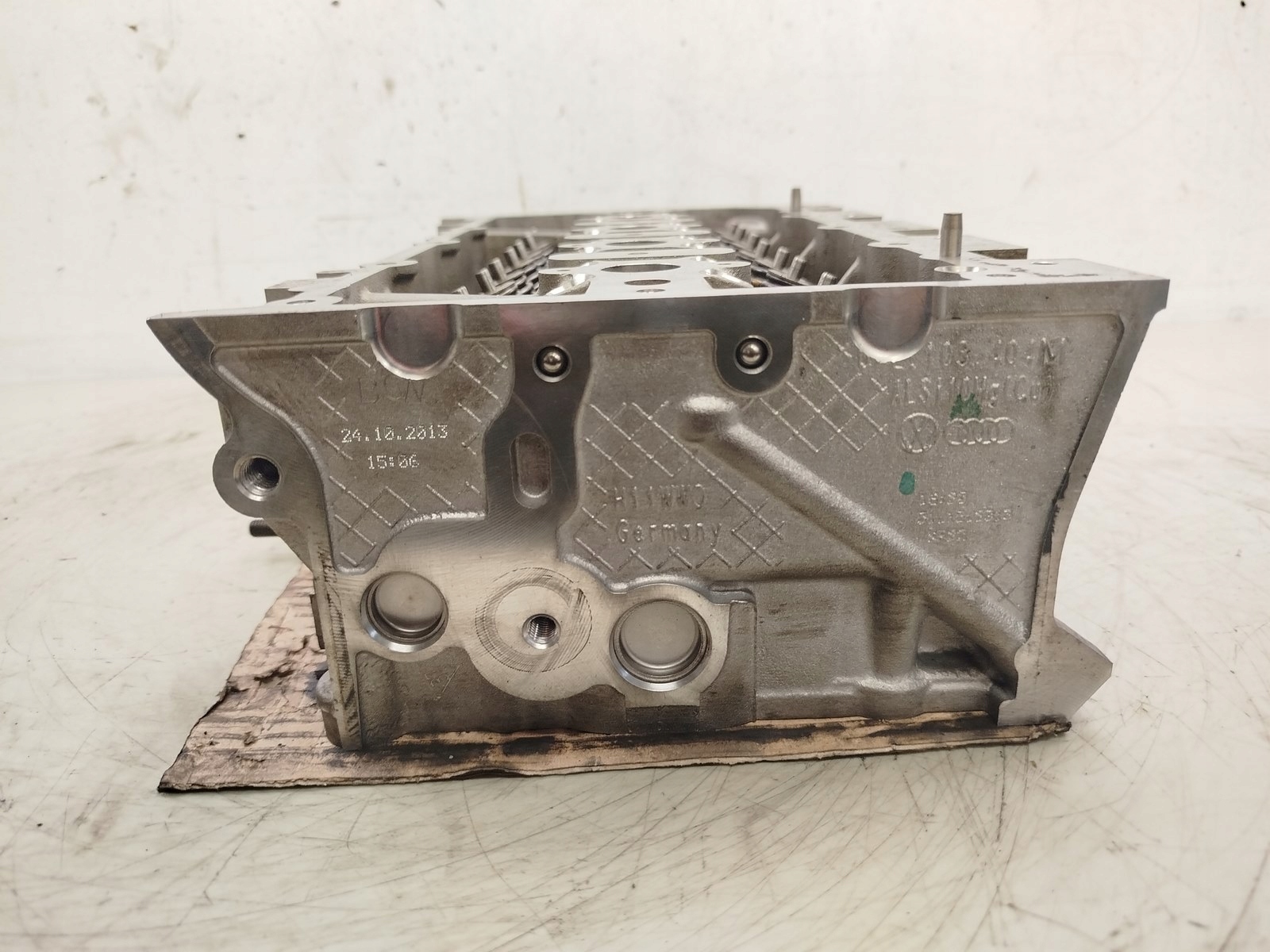 hlava MOTORU VWAG 04E103404M 1.4 TSI CPT 3