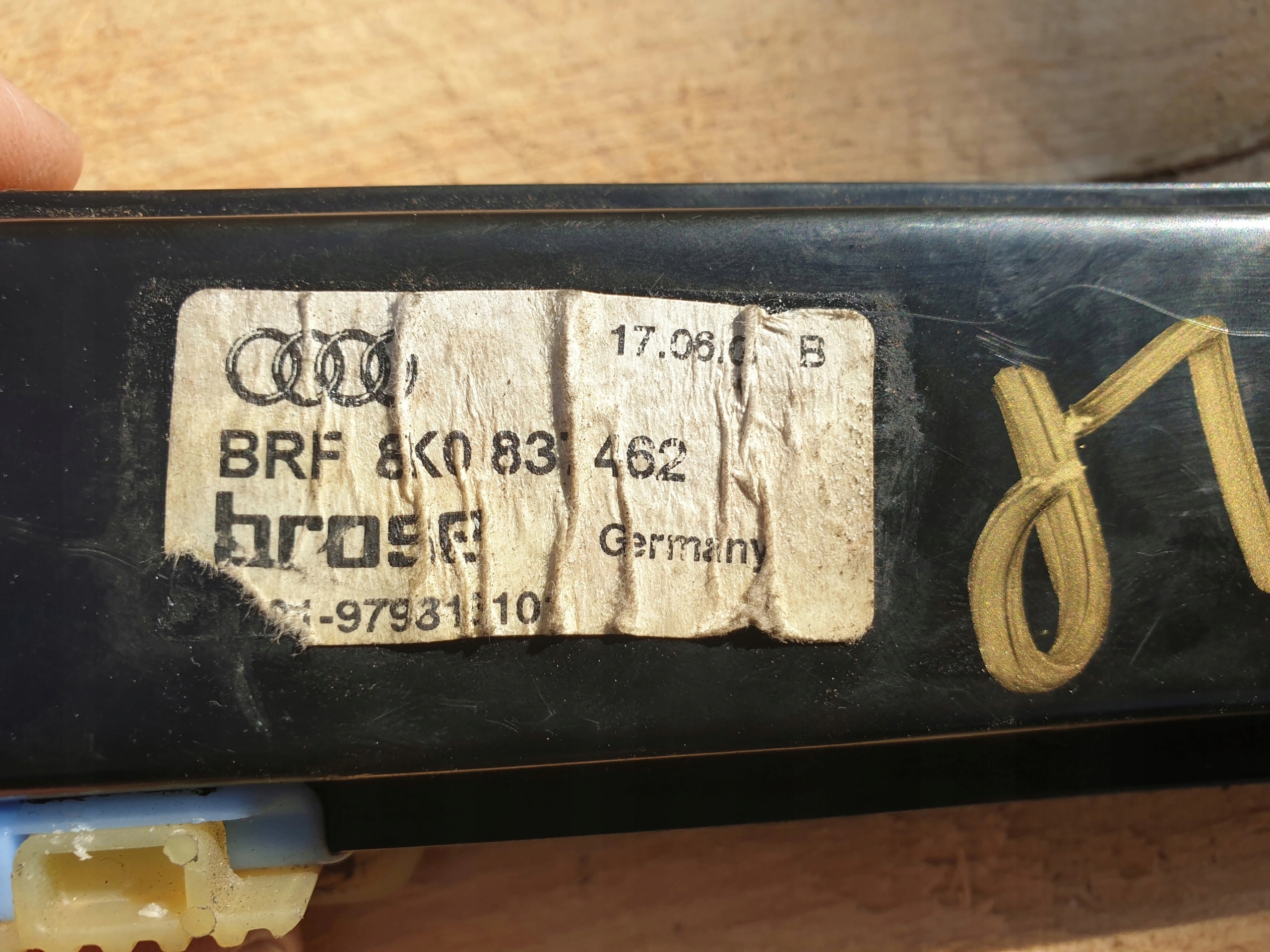 window regulator right or left front AUDI A4 B8