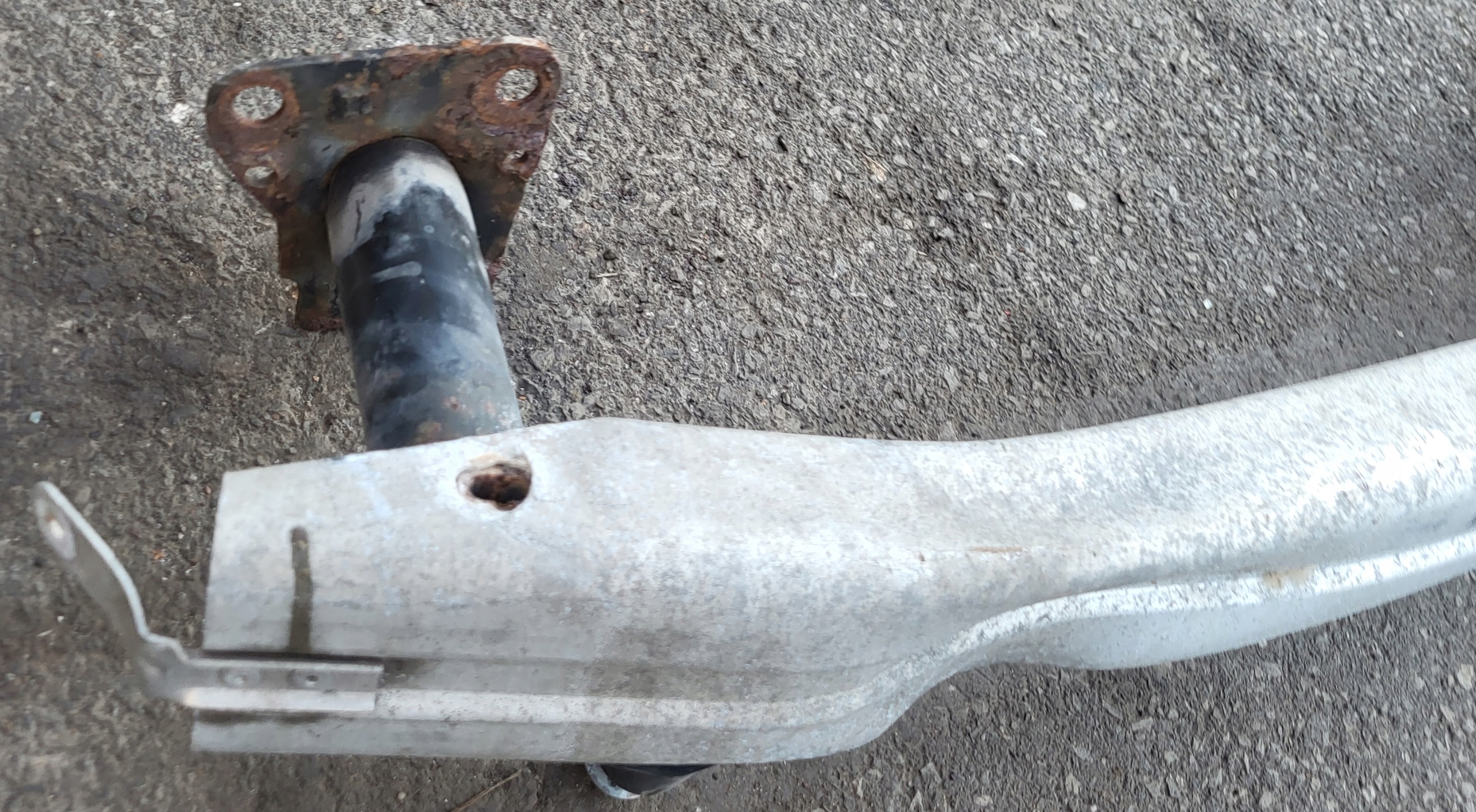 pillar front bumper support of the front beam tip AUDI A4 B7 8E OE