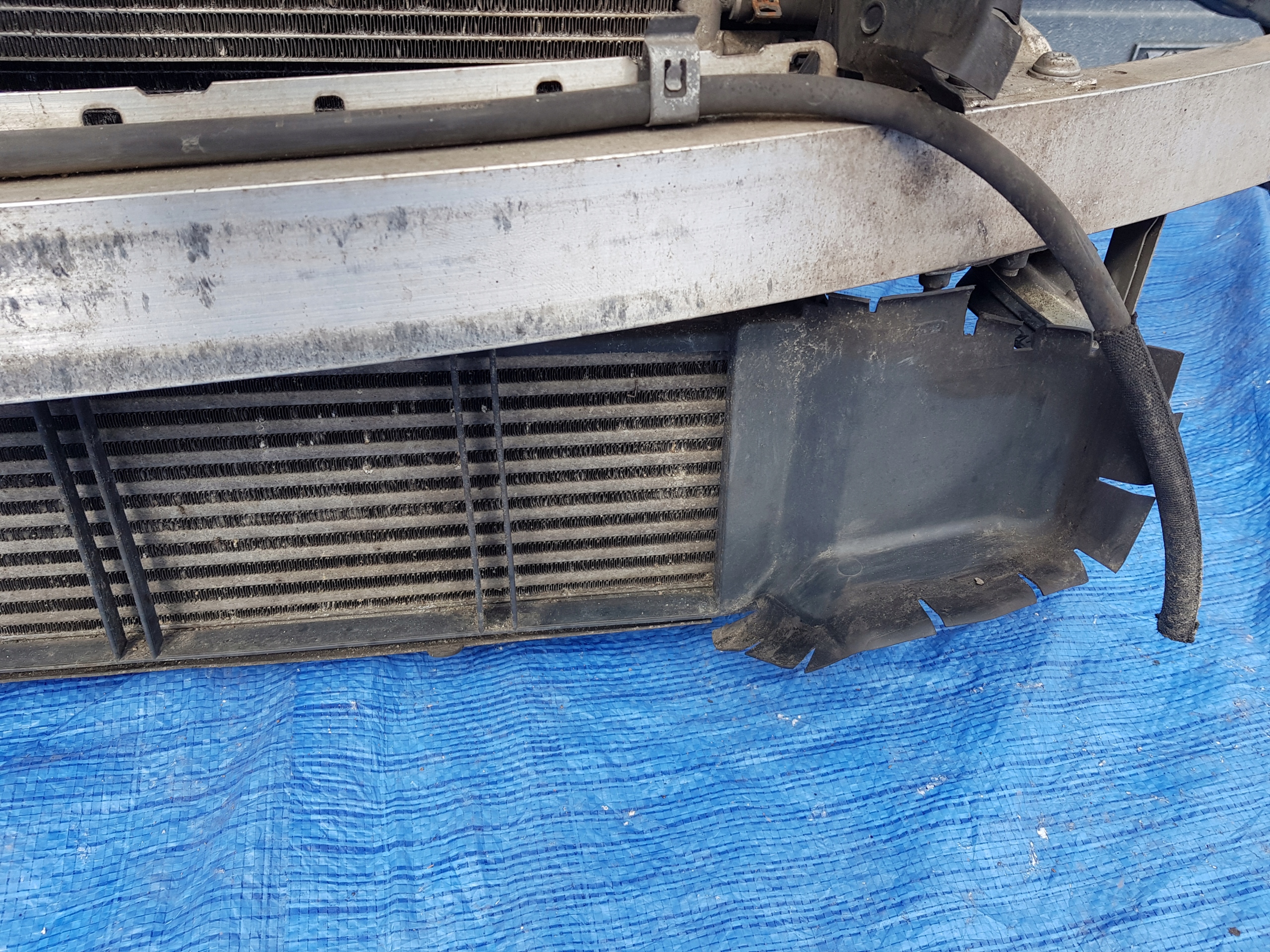 support panel for radiators radiator MERCEDES W212 LIFT 651 2.2 CDI HYBRYDA