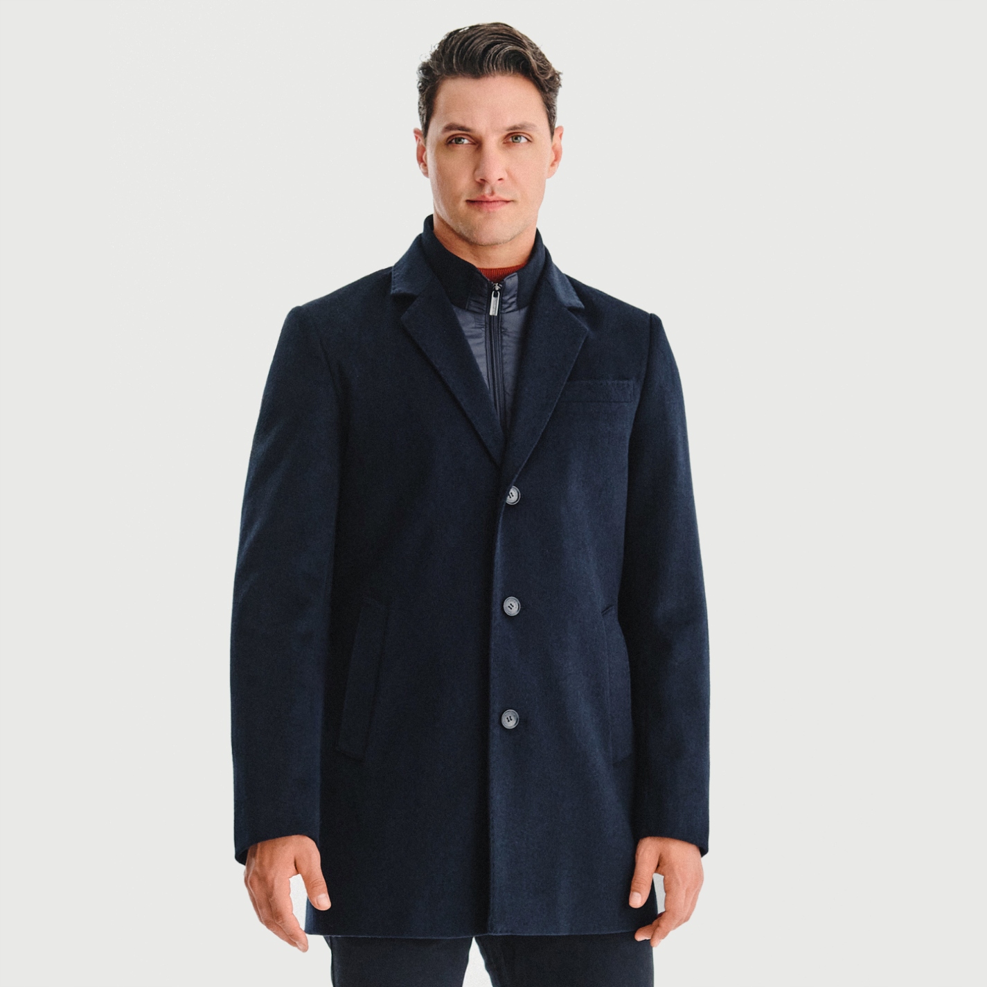 Pánský kabát v tmavě modré barvě s vlnou Pako Lorente vel 54