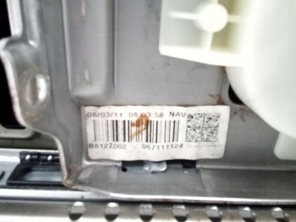 Renault Scenic III 3 armrest passenger compartment Navi