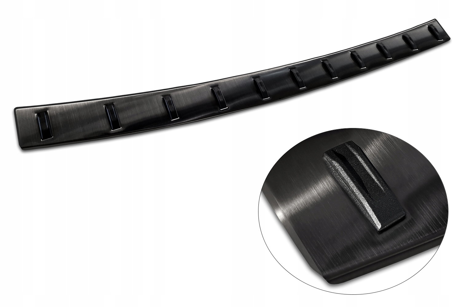 2/54015 - VOLVO XC60 II PLUG-IN HYBRID НАКЛАДКА НА БАМПЕР