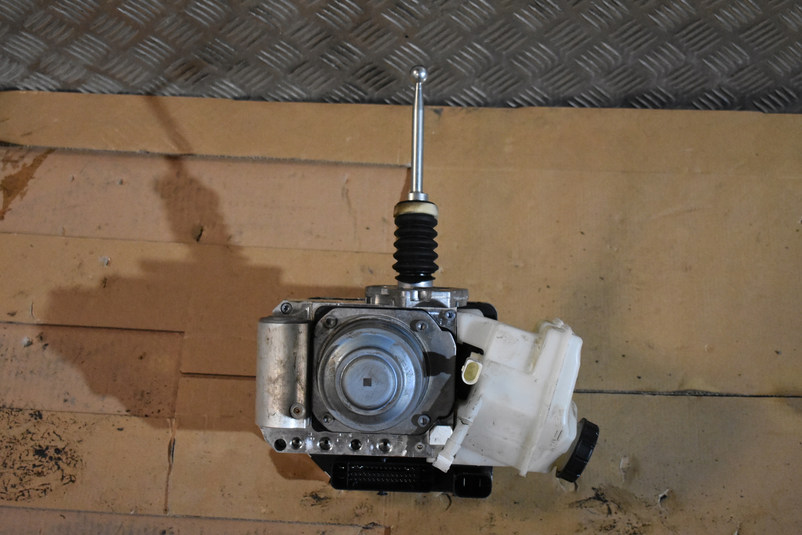 IDEALNE servo Servofreno AUDI E-TRON 1 9