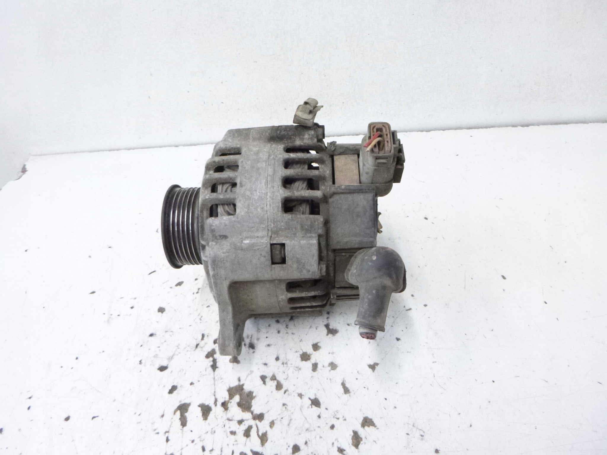 alternator Hyundai Santa Fe 2.7 2001r.