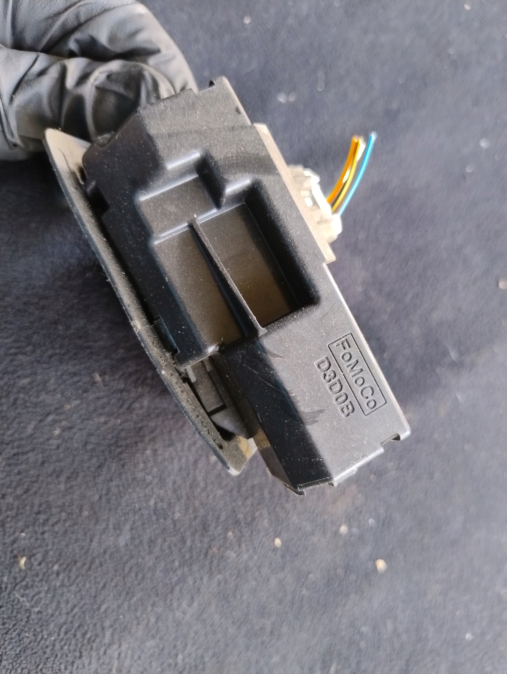 lock bonnet boot FIESTA MK7 08-12 8A61-A442A66-BA