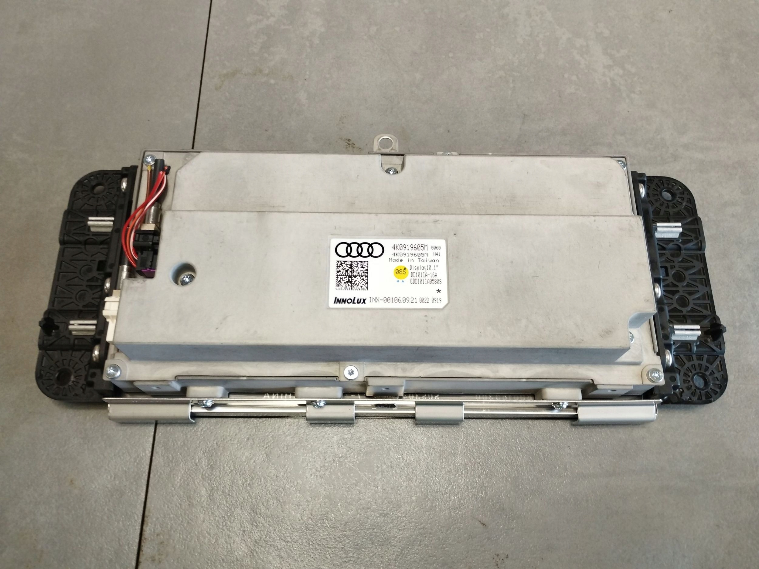 Audi A6 Allroad C8 2022 Display MMI 4K0919605M