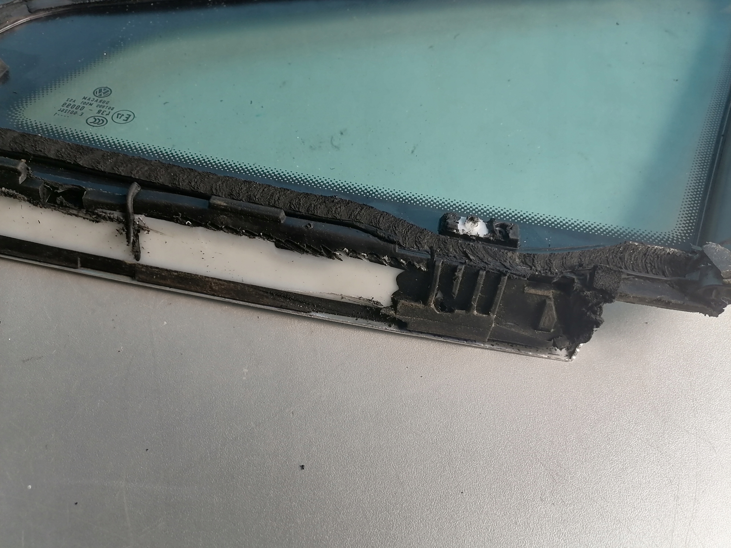 VW ARTEON window bodywork right rear part 3G8845298D
