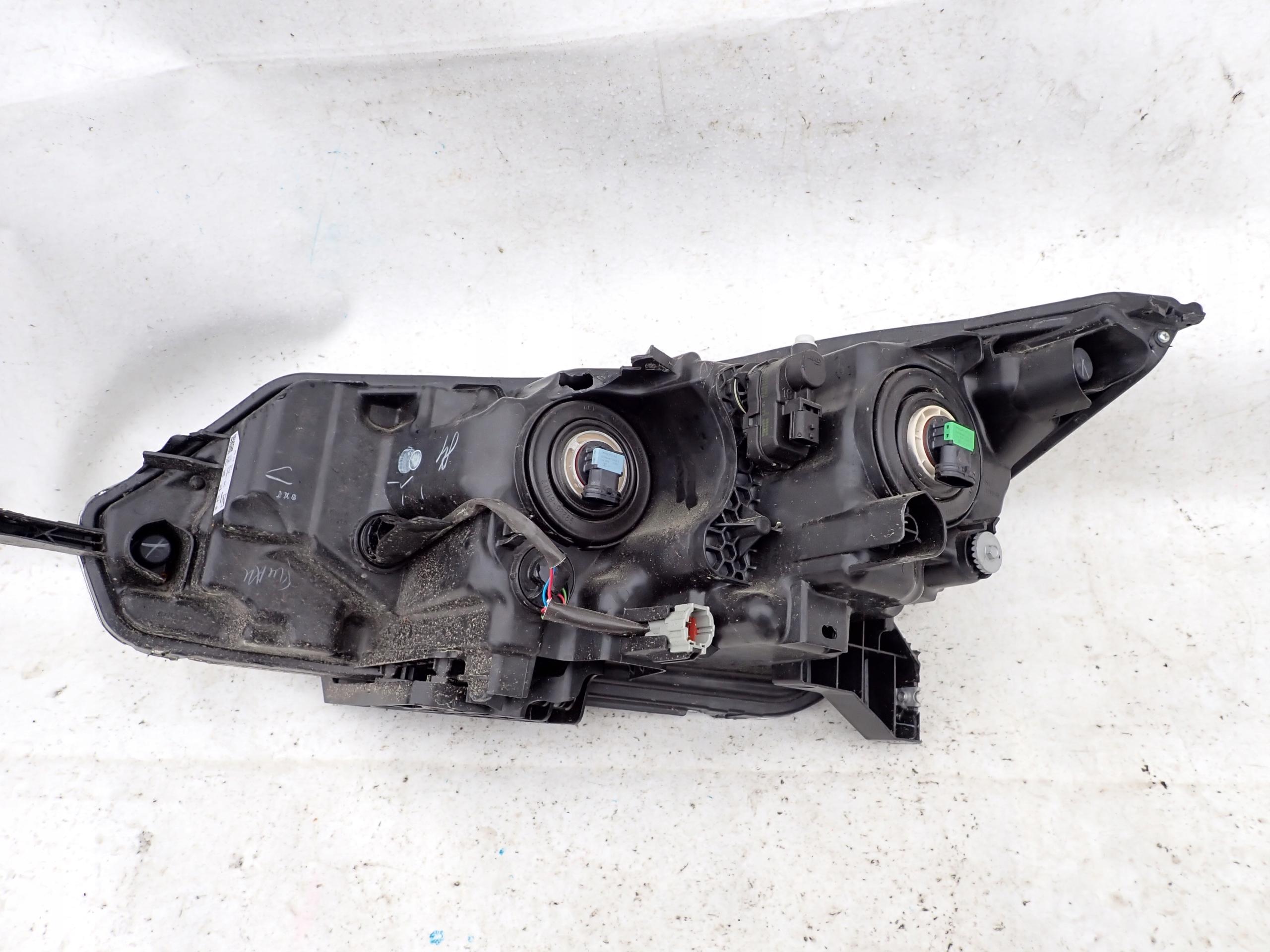 NISSAN QASHQAI J11 LIFT 17- light right front