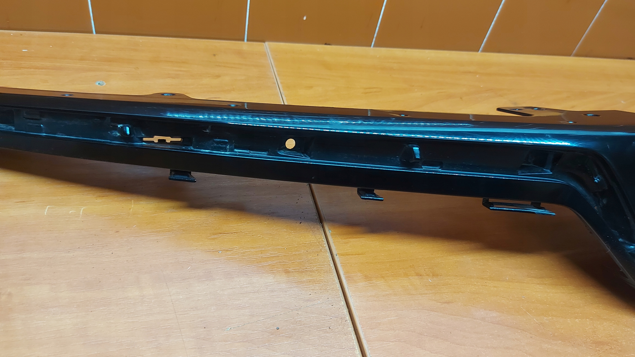 grill grille of a bumper front front TOYOTA COROLLA E21 sedan 19