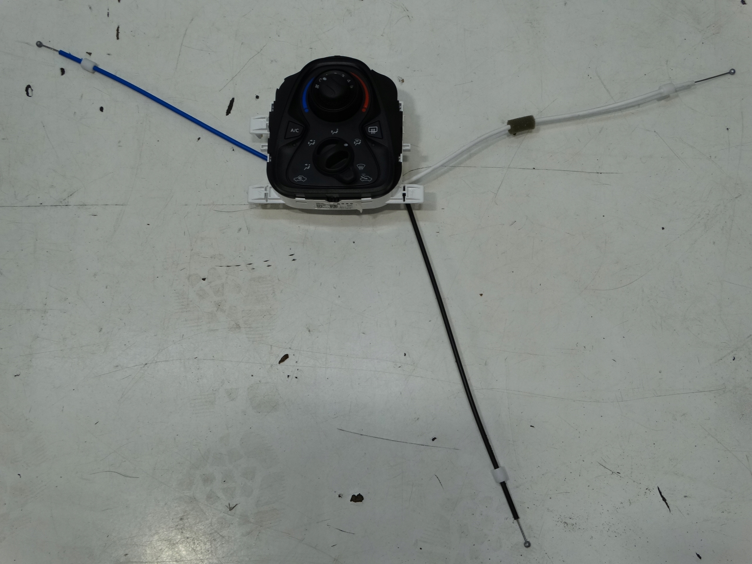 PANEL BOCCHETTE TOYOTA AYGO 1.0 VVT-e 72KM 55900-YV030
