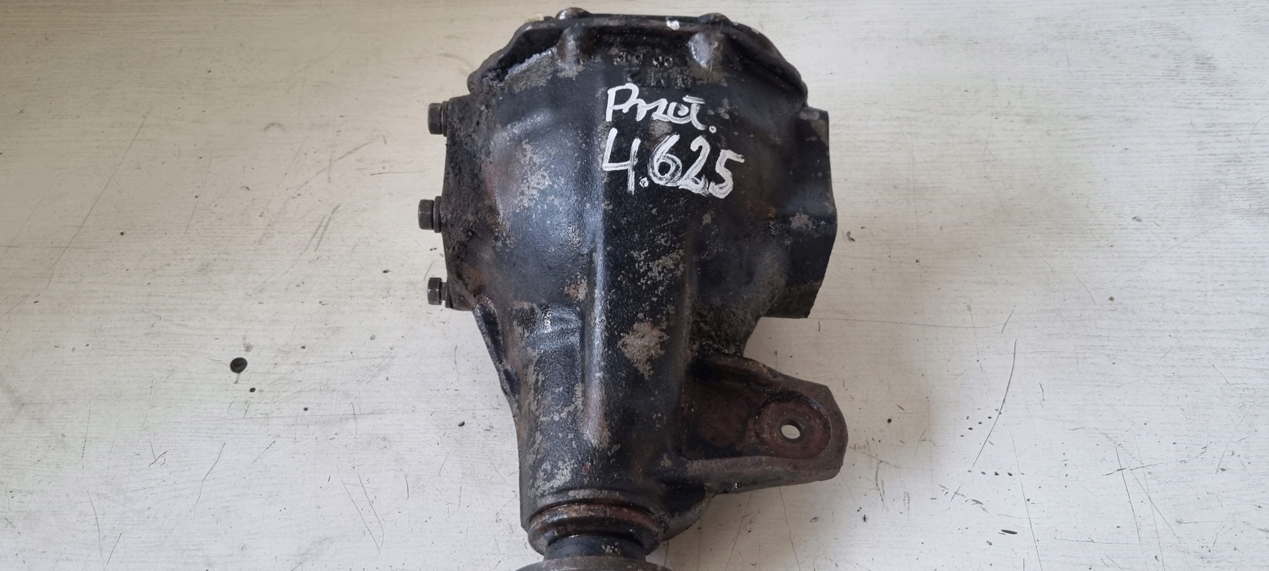 Передній міст для Galloper 2.5 TD передавальне відношення 4.625