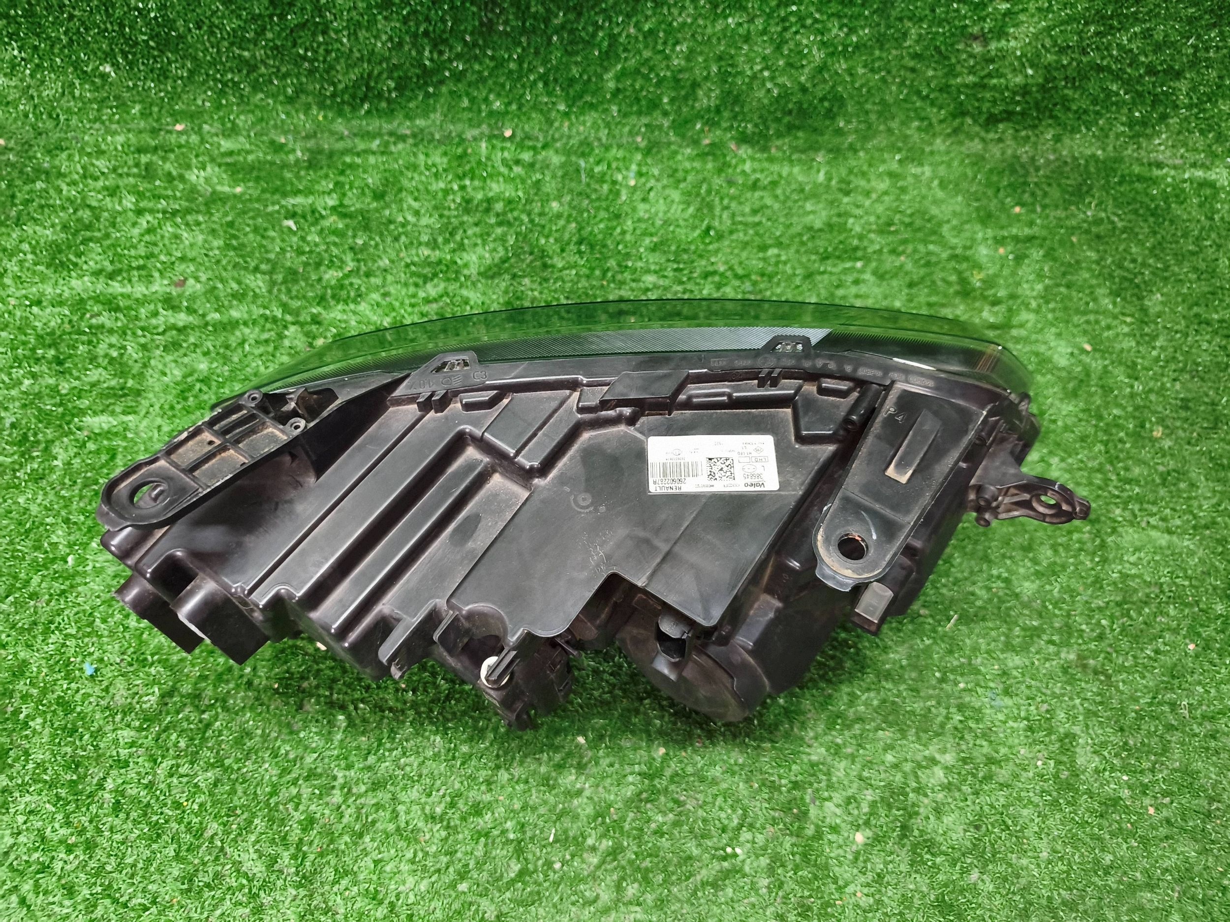 REFLEKTOR left front DACIA DUSTER II 21- LIFT NR.1533