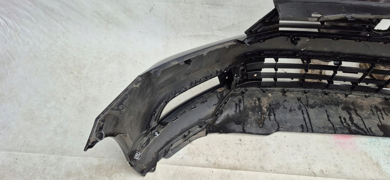 VW PASSAT B8 3G0 HIGHLINE 14- bumper front front PDC 3G0807221A