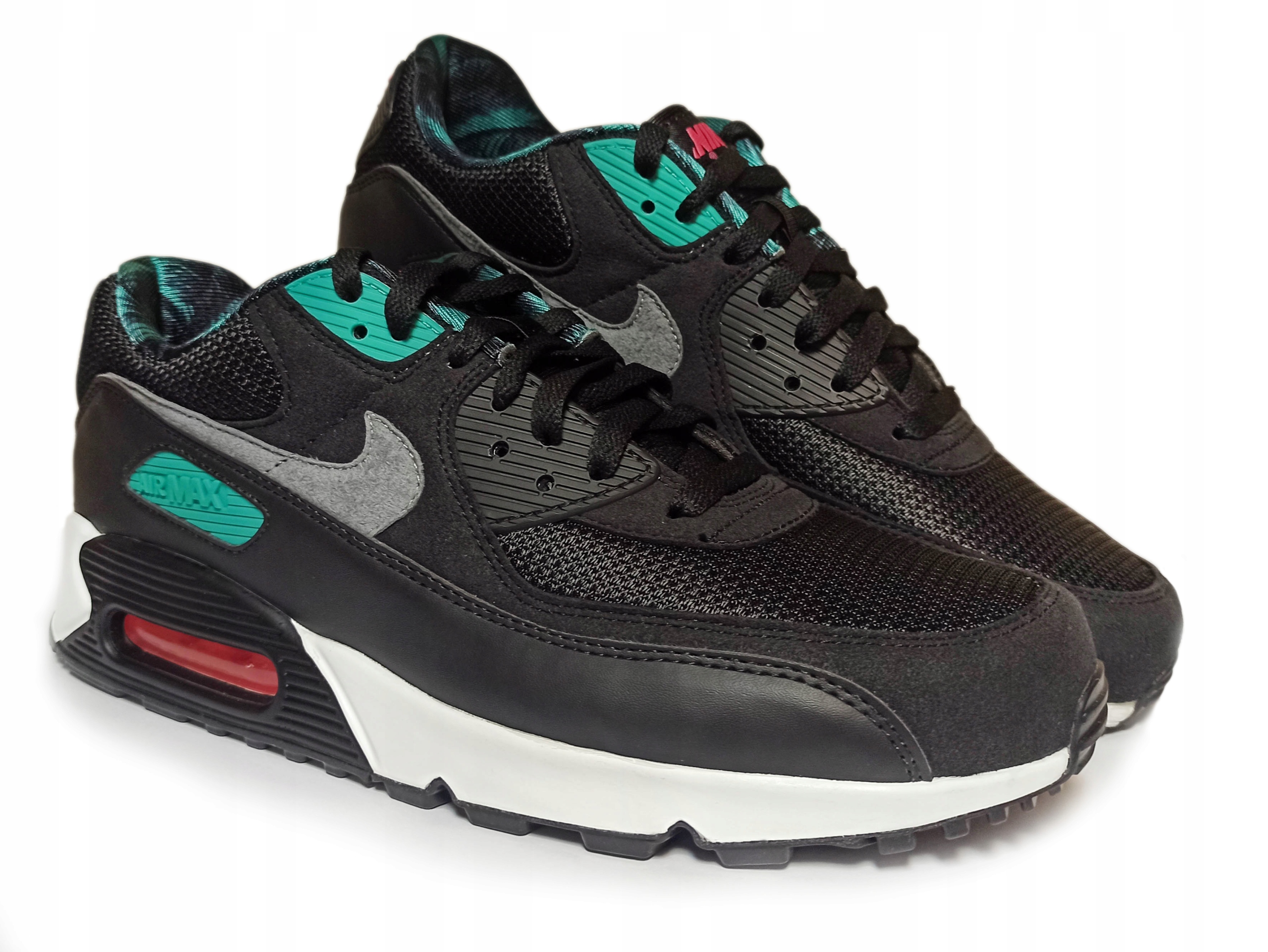 

Nike Air Max 90 DC0958 001 rozm. 44 + gratis