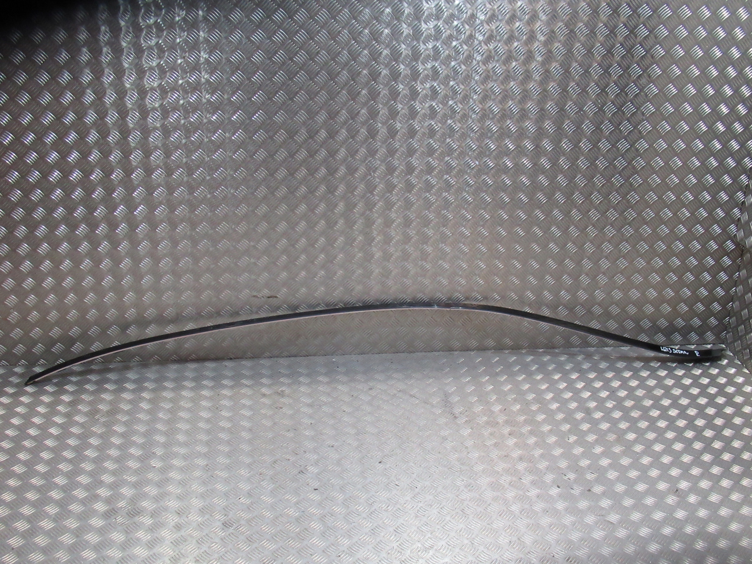 A2136900282 2136900282 - Обшивка крыши MERCEDES W213 седан правый 197