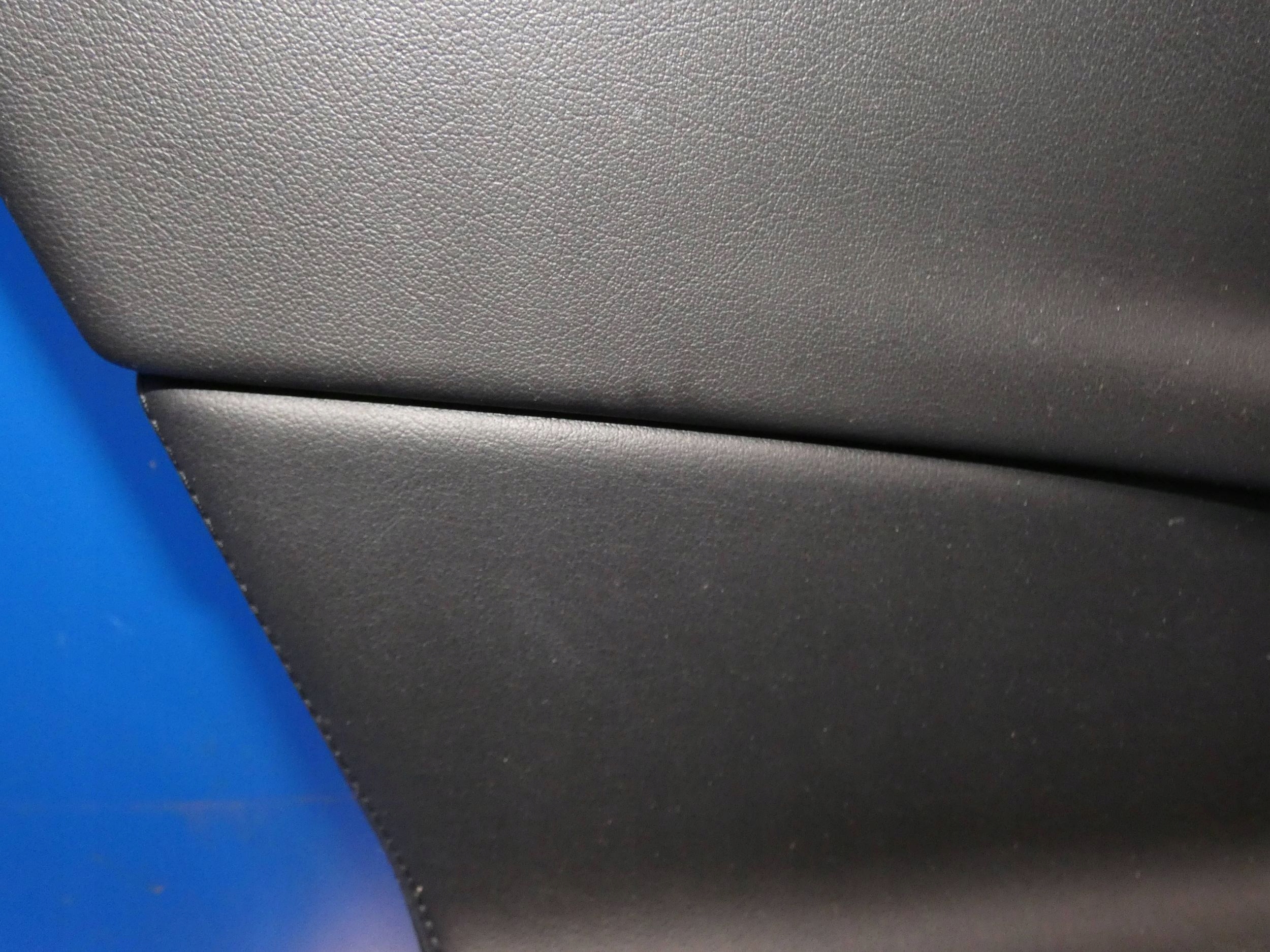 JAGUAR XE X760 side upholstery door left front WERSJA ANGIELSKA
