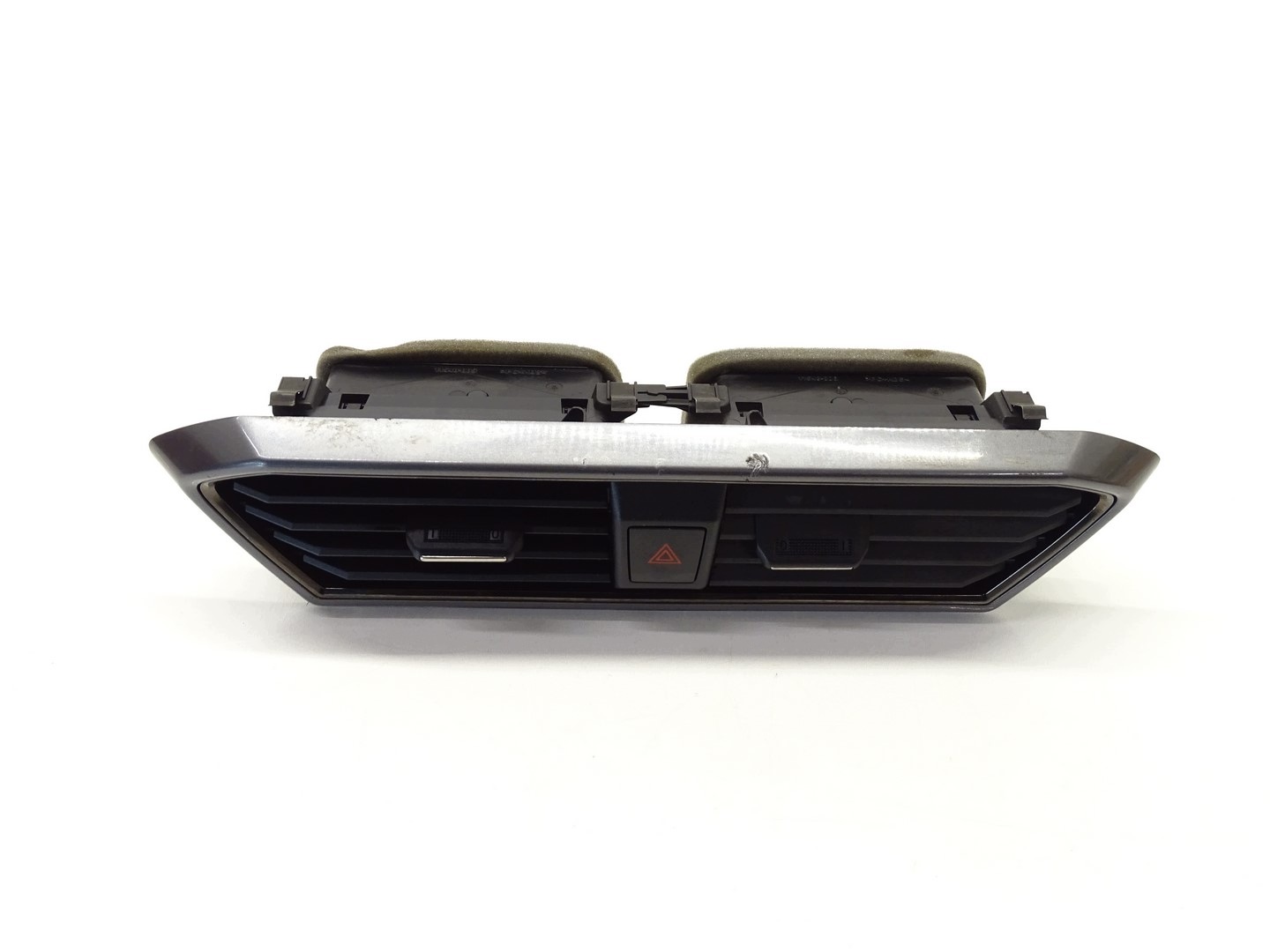 rešetka rešetka ventilacije armature CUPRA LEON FORMENTOR 5FA819110