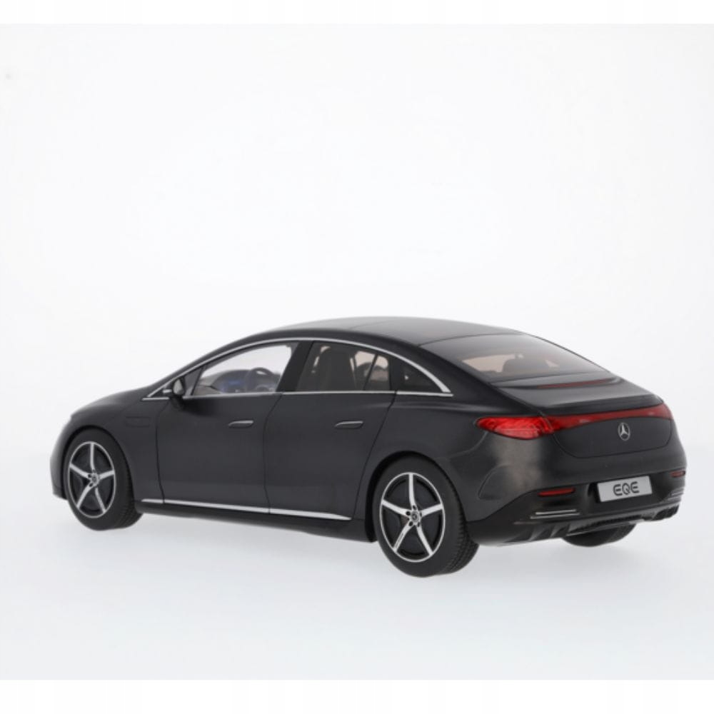 MODELIK MERCEDES-AMG EQE SEDAN V295 B66961108 Producent Mercedes-Benz OE