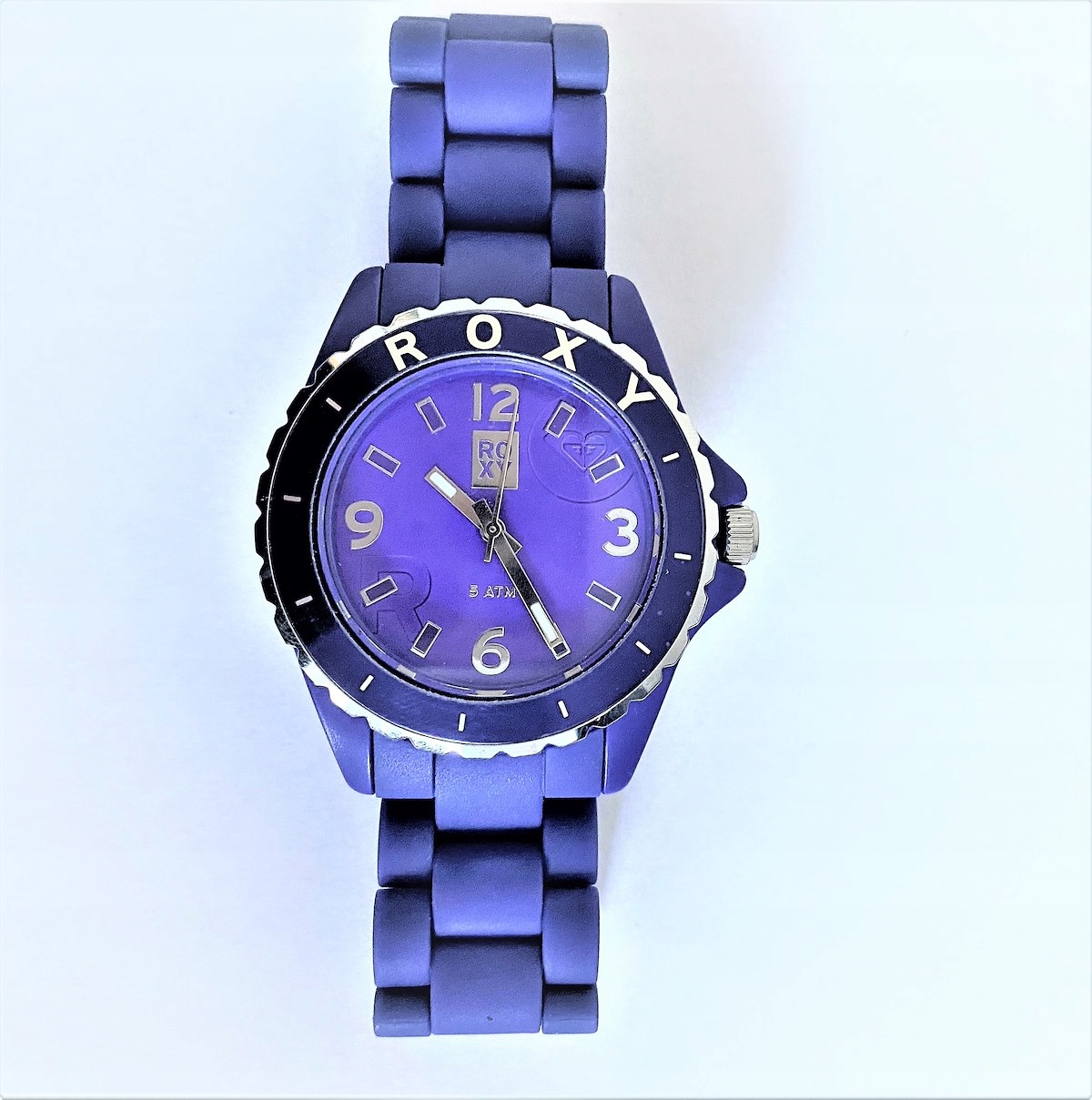 ZEGAREK ROXY AKCESORIA SPORTOWE ROXY FIOLET OUTLET Kształt koperty okrągła