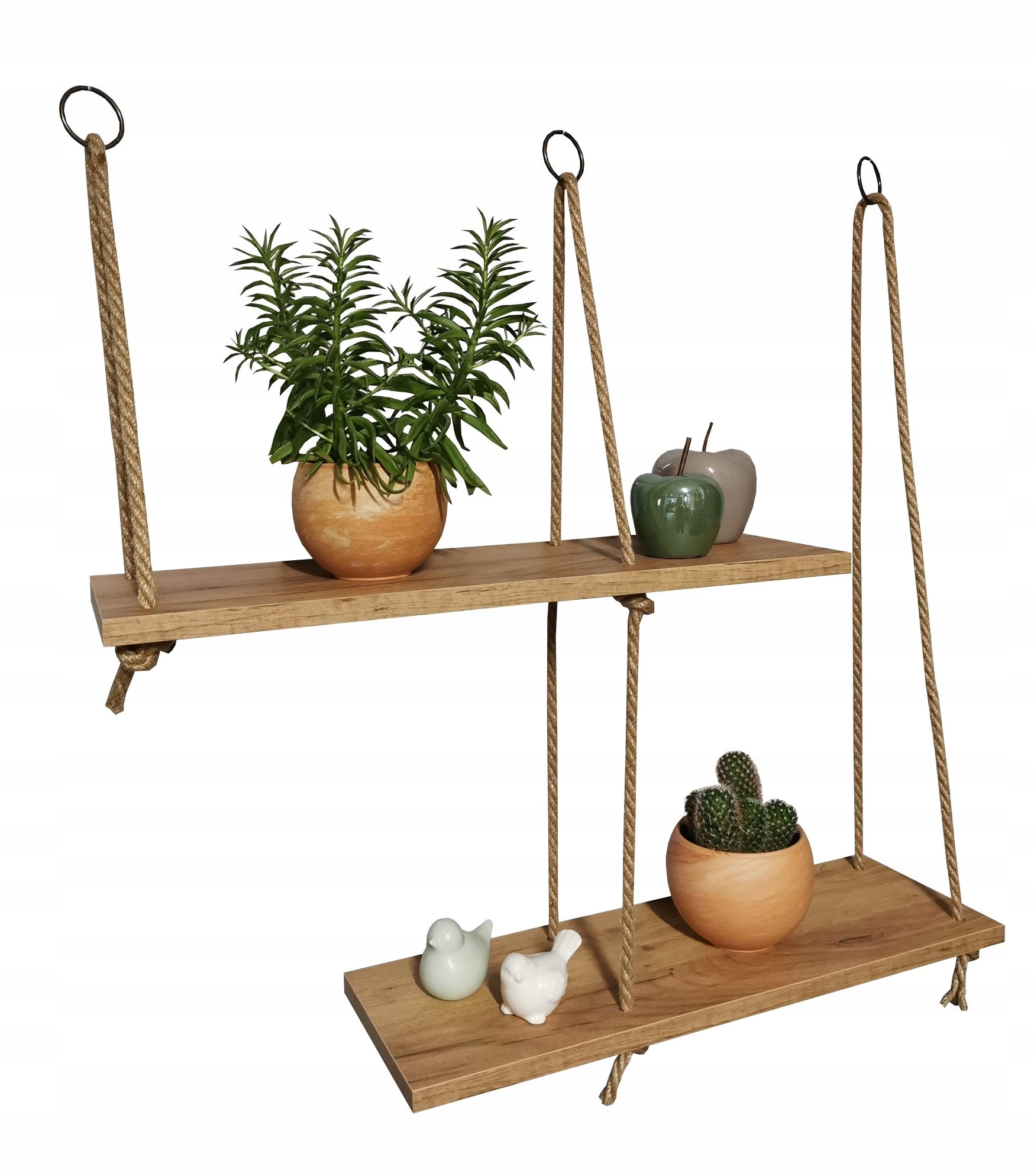 Białe półki na sznurkach linach , styl boho, białe