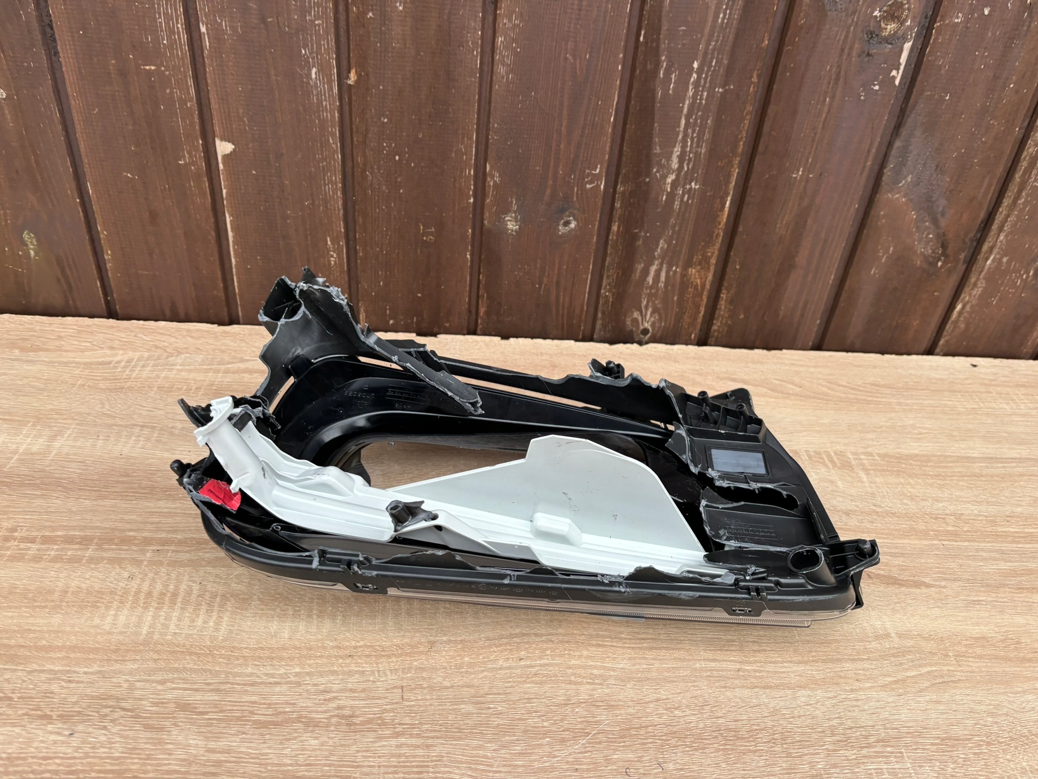 JEEP AVNGER right light front KLOSZ SZKLO brackets L708259 A858