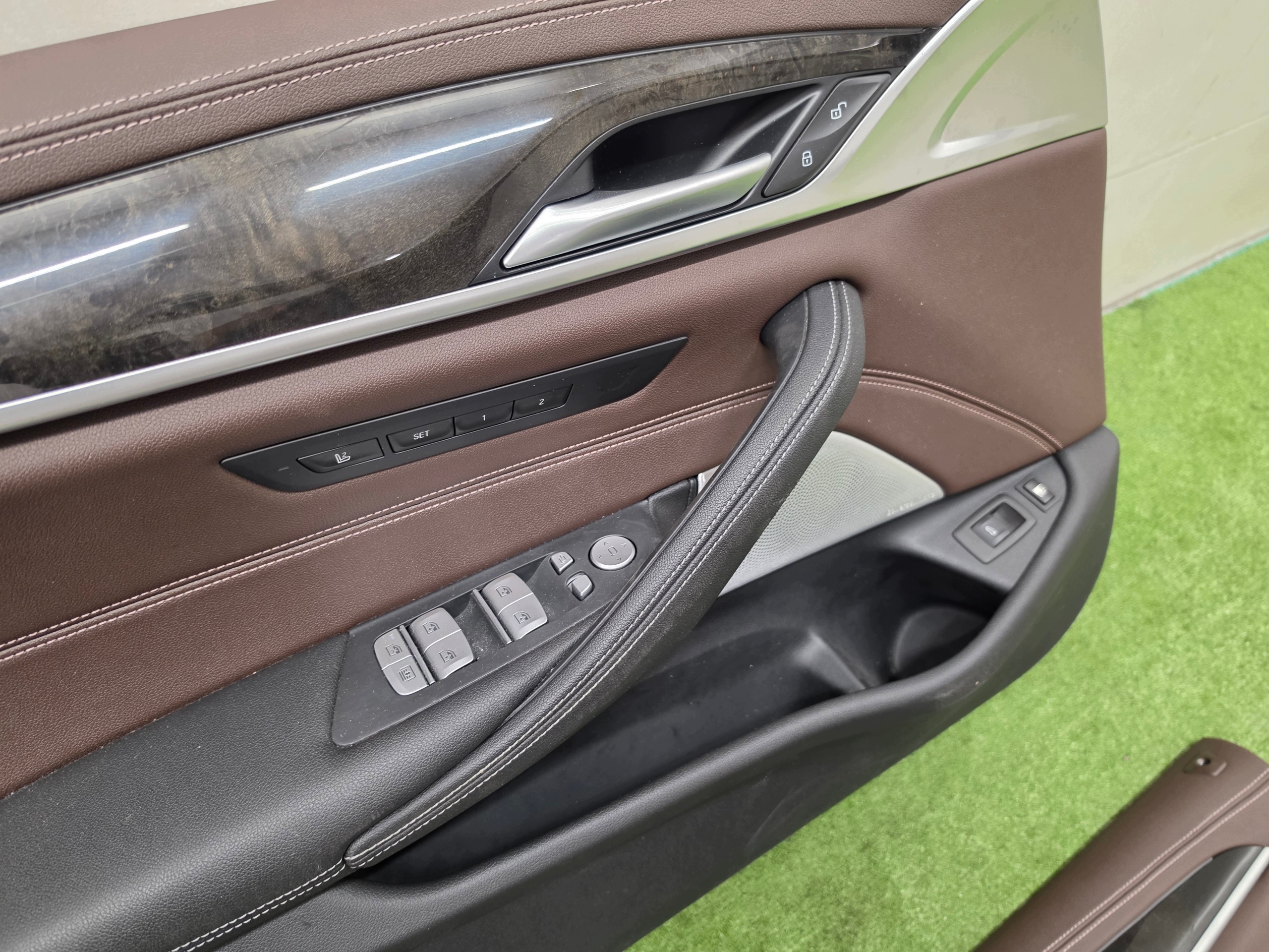 BMW 5 G30 side door front right left BOWERS WILKINS