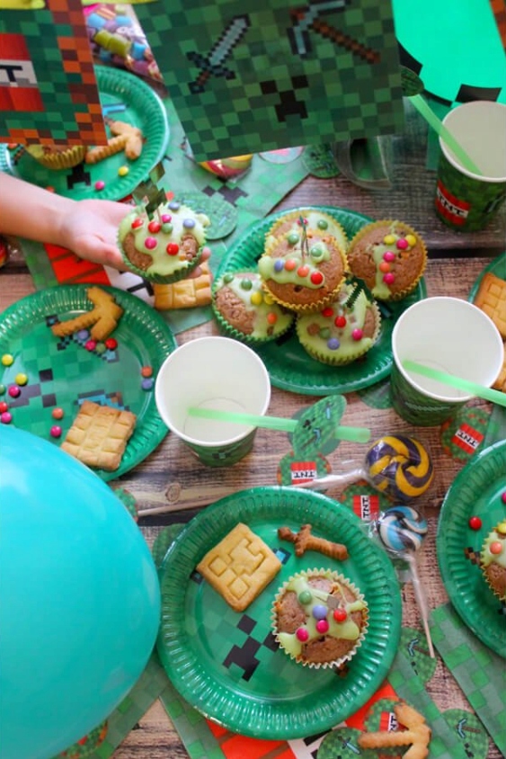 KUBECZKI PAPIEROWE Piksele MINECRAFT 250ml 6szt EAN (GTIN) 5907509905599