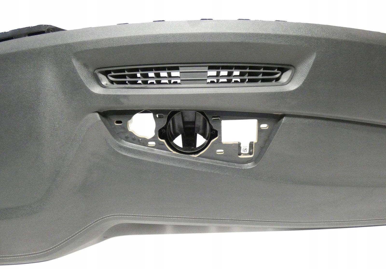 AUDI Q8 4M8857001H console dashboard instrument panel