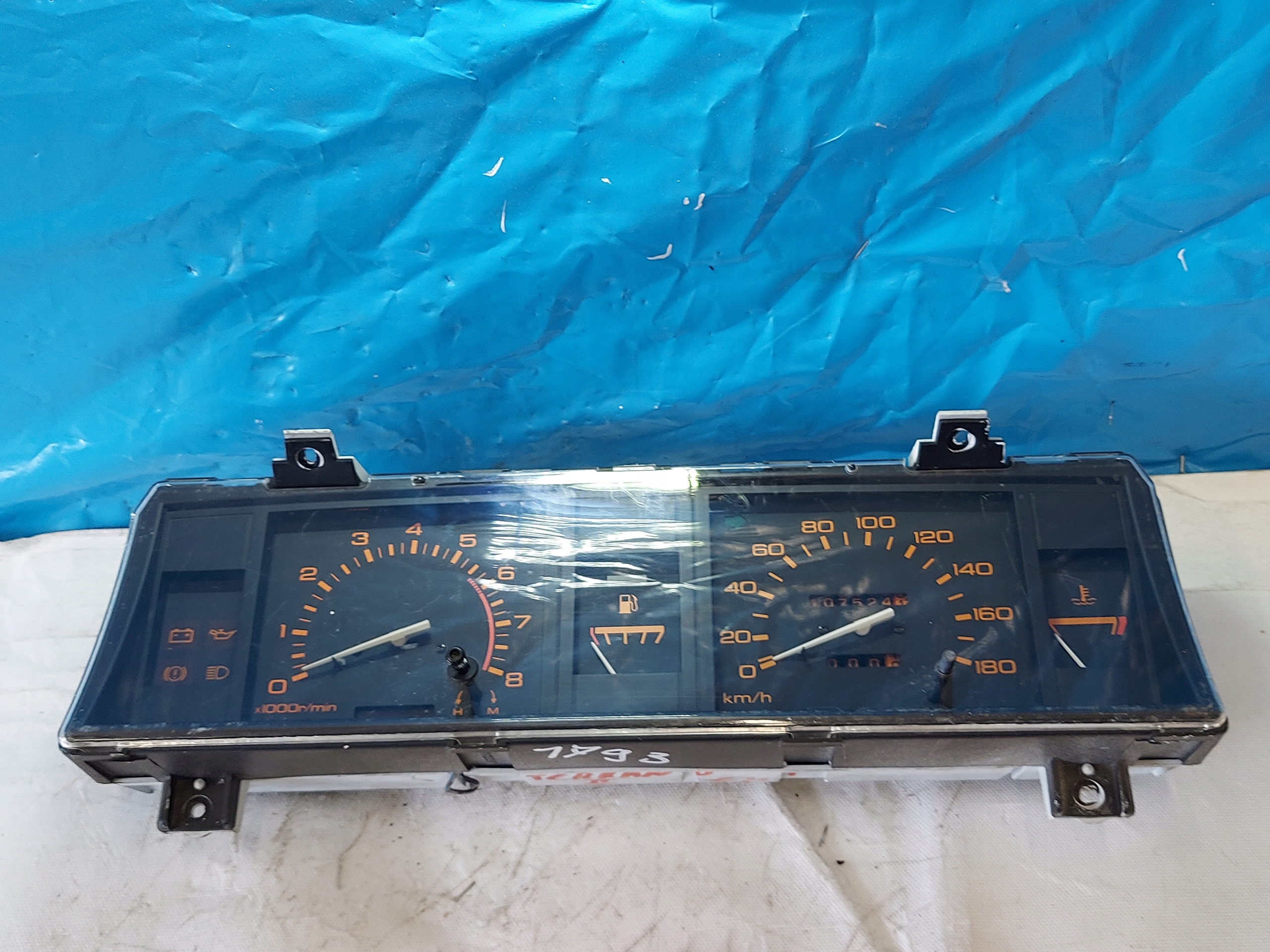 dials clock NISSAN TERRANO II 2.4 B 7J05