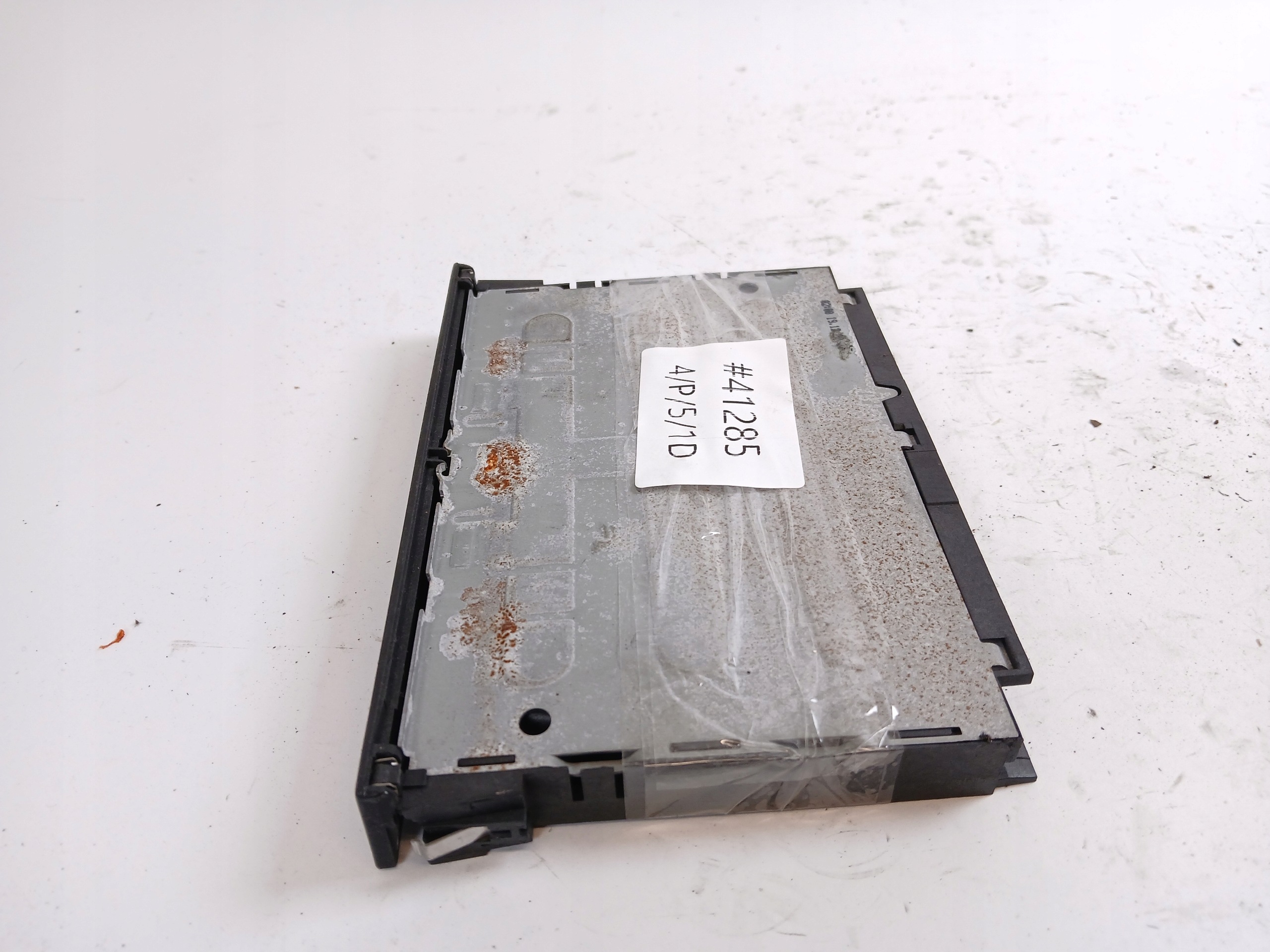 VW GOLF IV bracket for KUBEK CUPHOLDER 1J0858601B