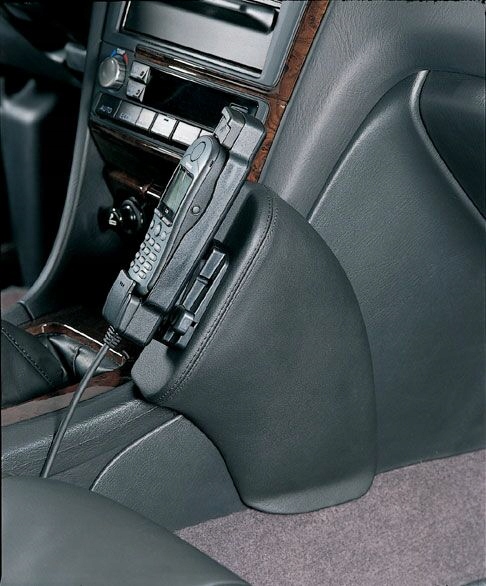 Držák na telefon Kuda Nissan Maxima od roku 2000