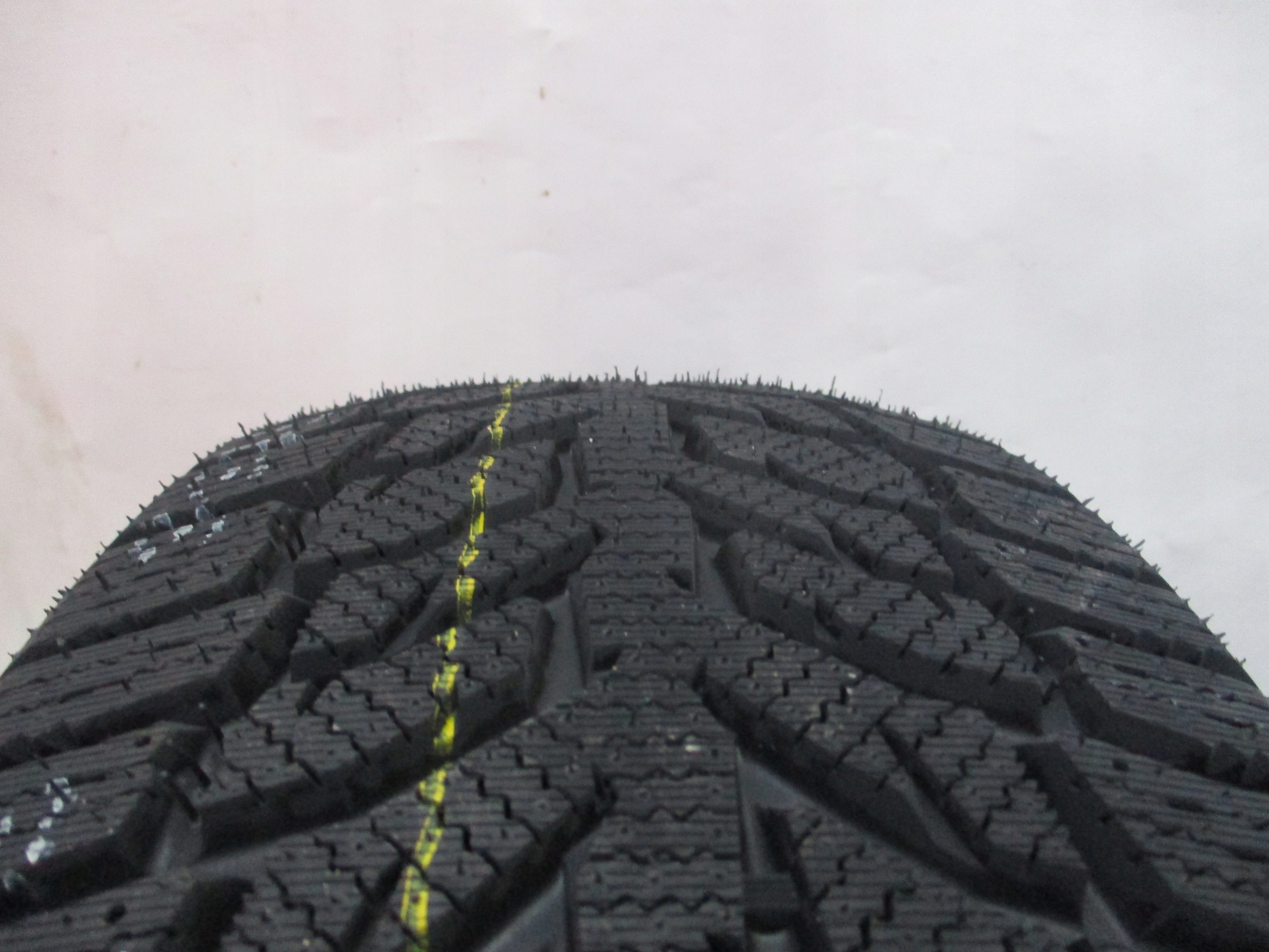 2 opony zimowe nowe 195/55R16 Nordexx WinterSafe Szerokość opony 195 mm