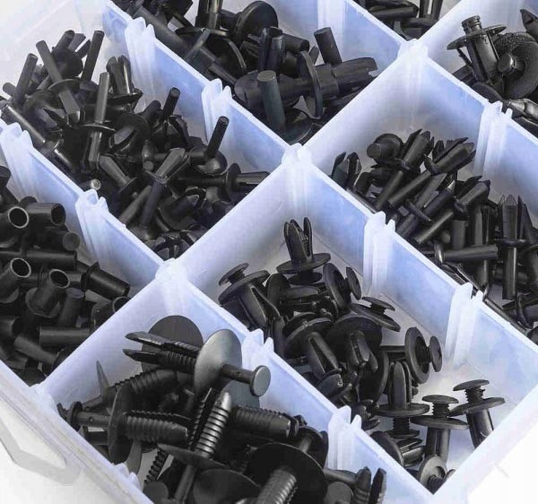 ZESTAW SPINEK KLIPSÓW KOŁKÓW SAMOCHODOWYCH 350szt Stan opakowania oryginalne